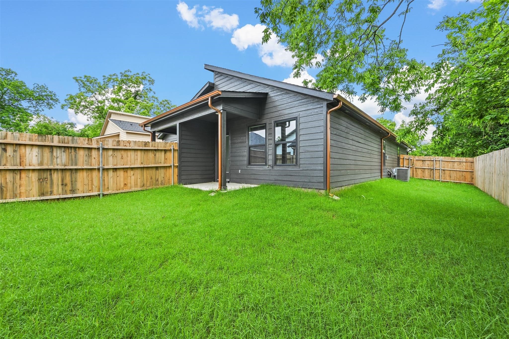 2005 Bourland Street UNIT&nbsp;B, Greenville, TX, 75401