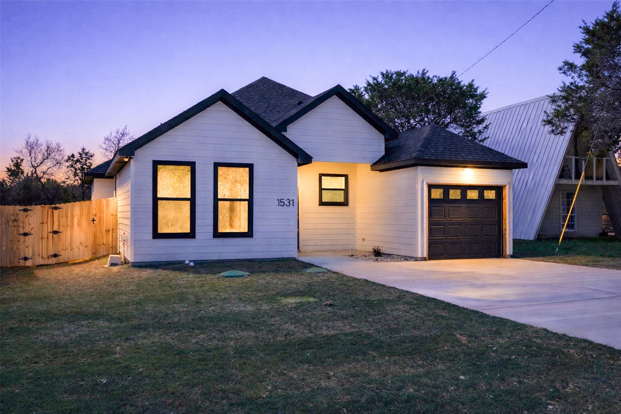 1531 Corona Drive, Granbury, TX, 76048