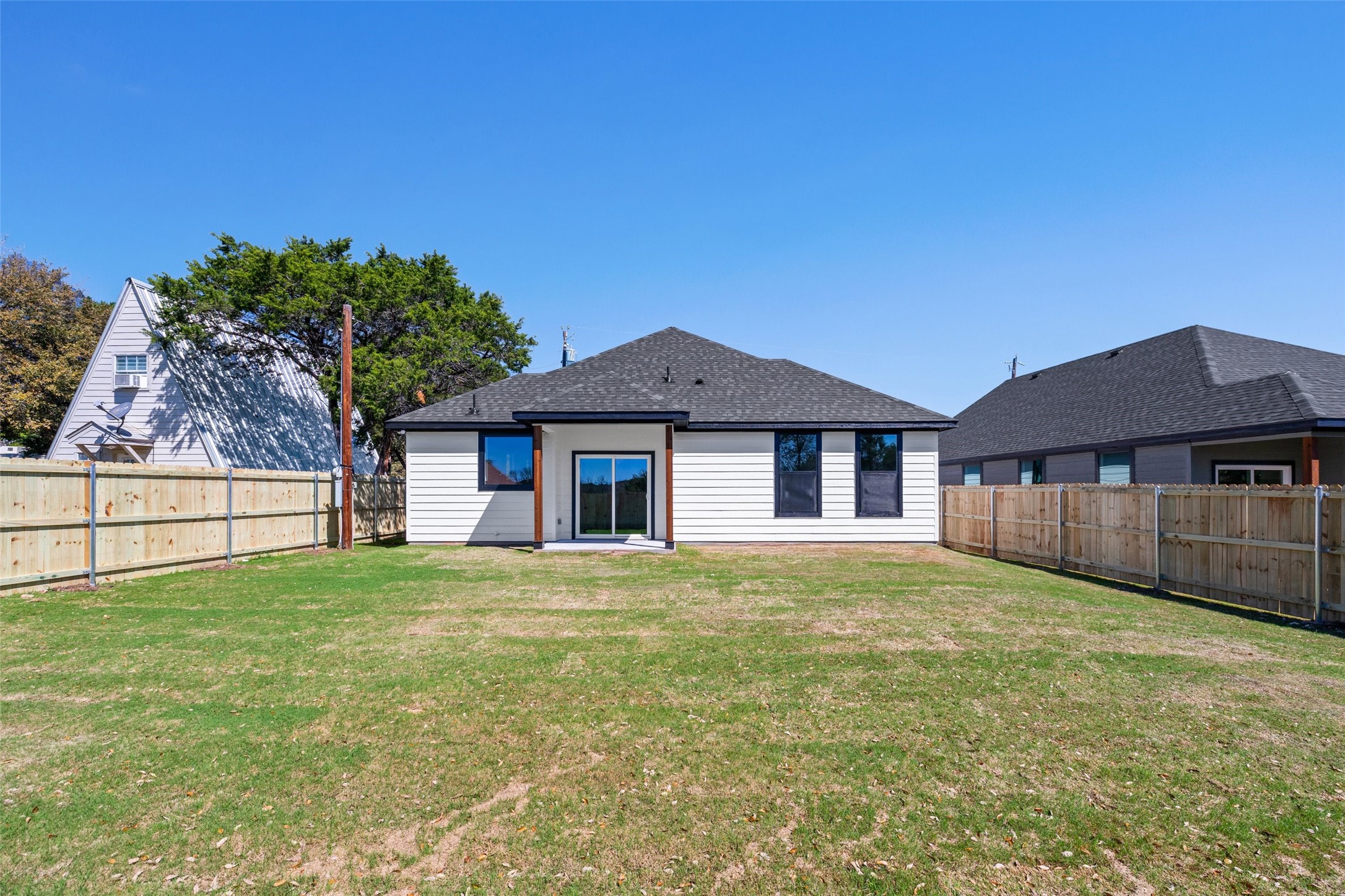1531 Corona Drive, Granbury, TX, 76048