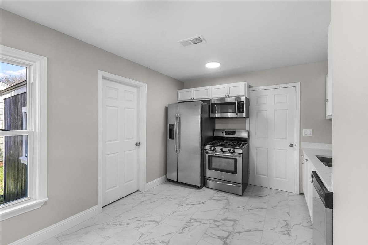 7320 Willis Avenue, Fort Worth, TX, 76116