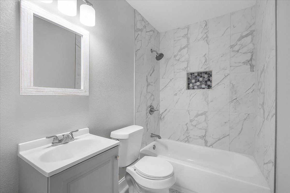 7320 Willis Avenue, Fort Worth, TX, 76116