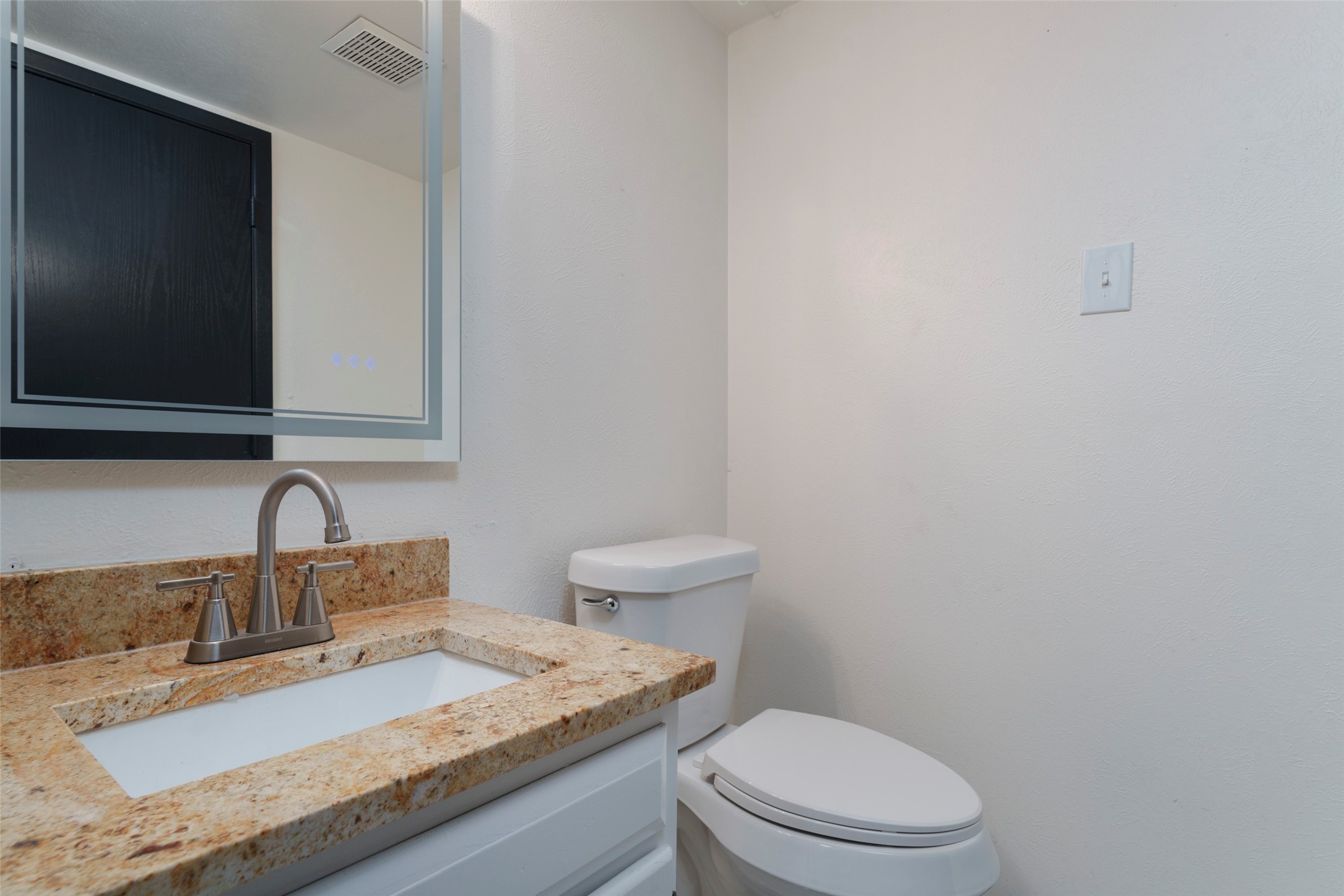 3709 Ravenhill Lane, Arlington, TX, 76016