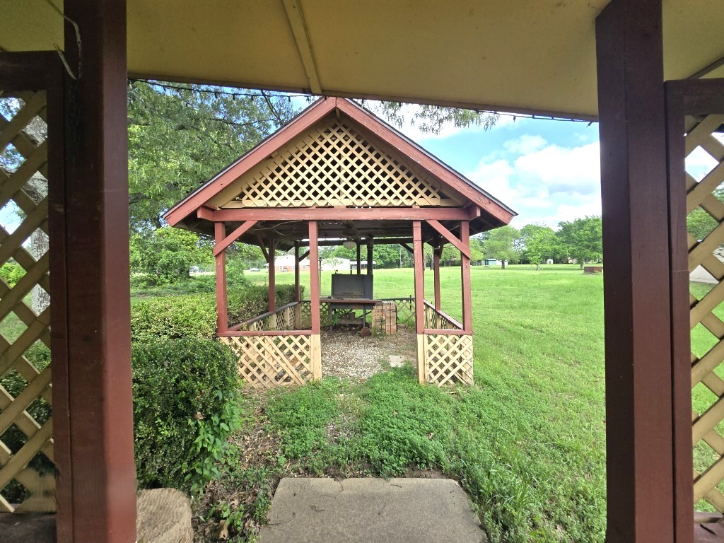 159 Rs County Road 3365, Emory, TX, 75440