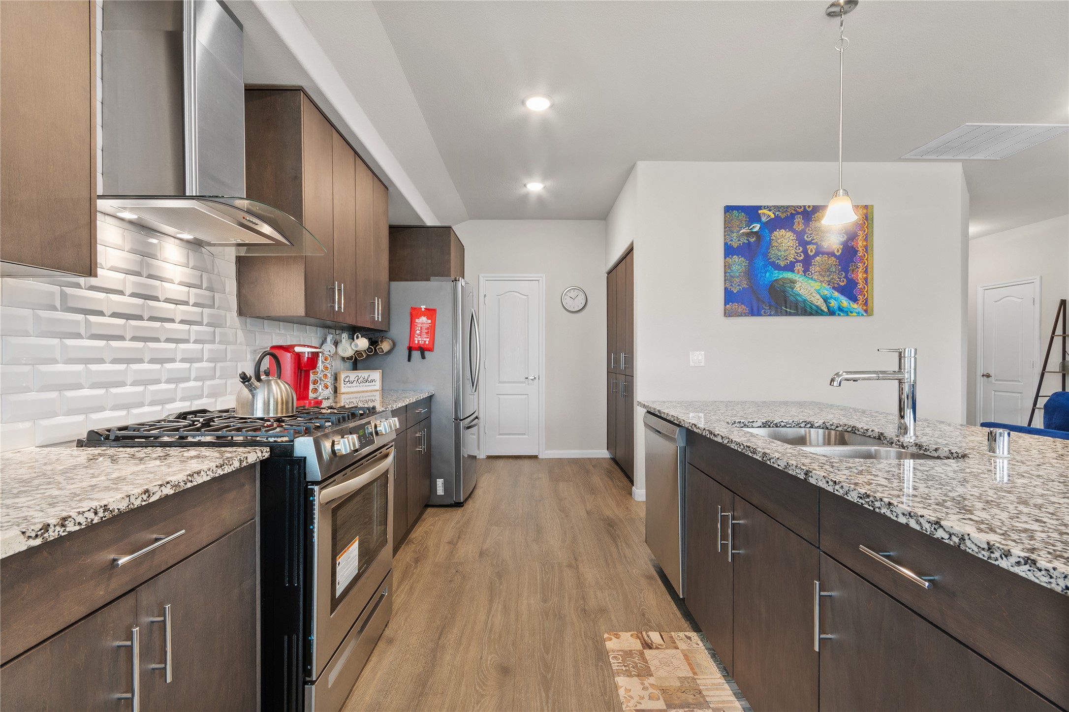 1216 Coyote Ridge, Aubrey, TX, 76227