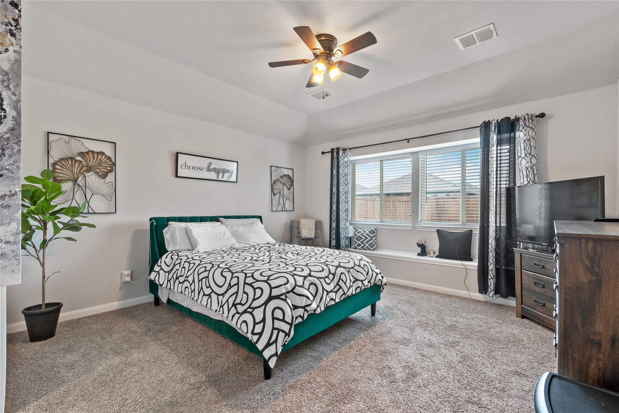 1216 Coyote Ridge, Aubrey, TX, 76227