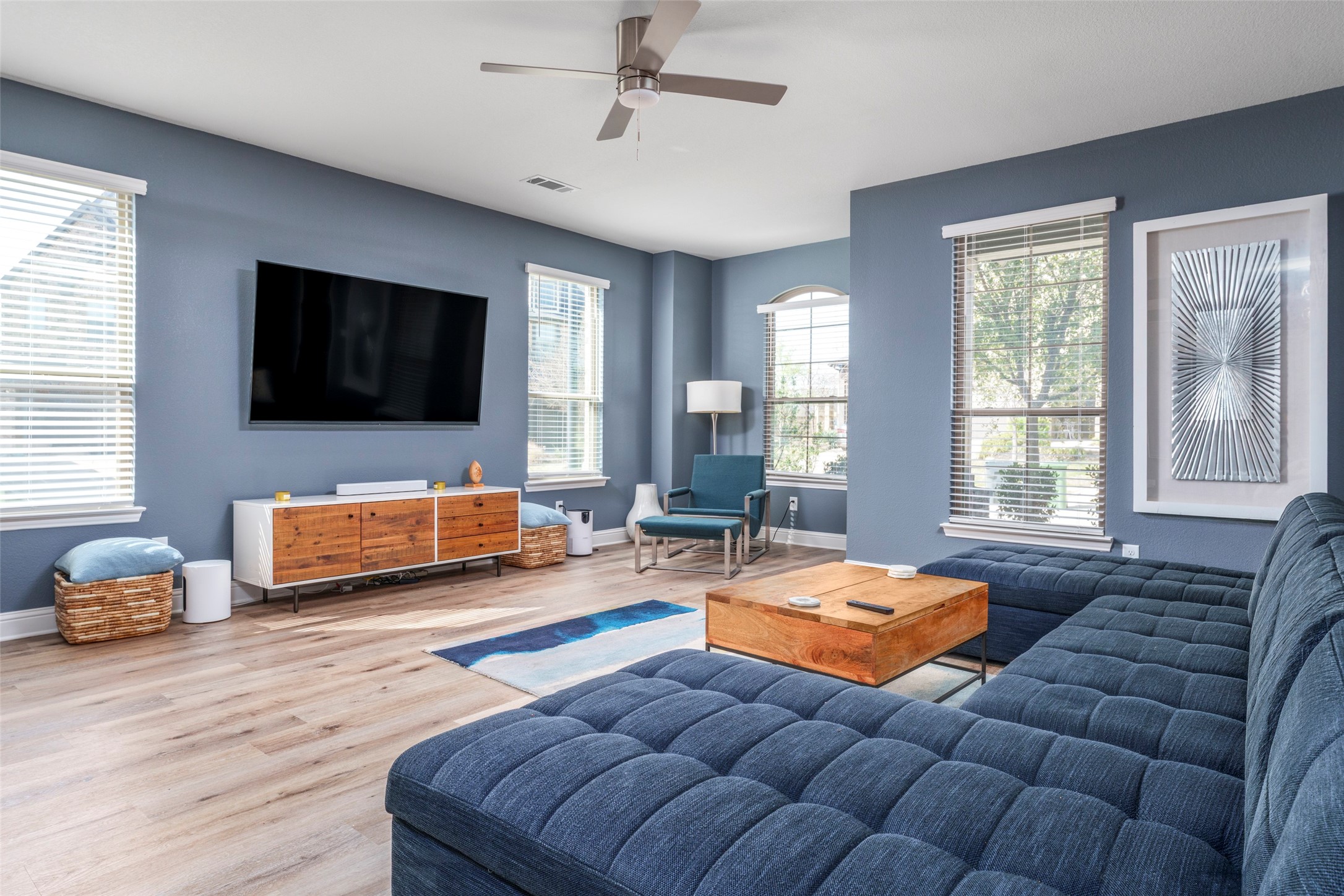 4215 Swinley Forest Drive, Arlington, TX, 76017