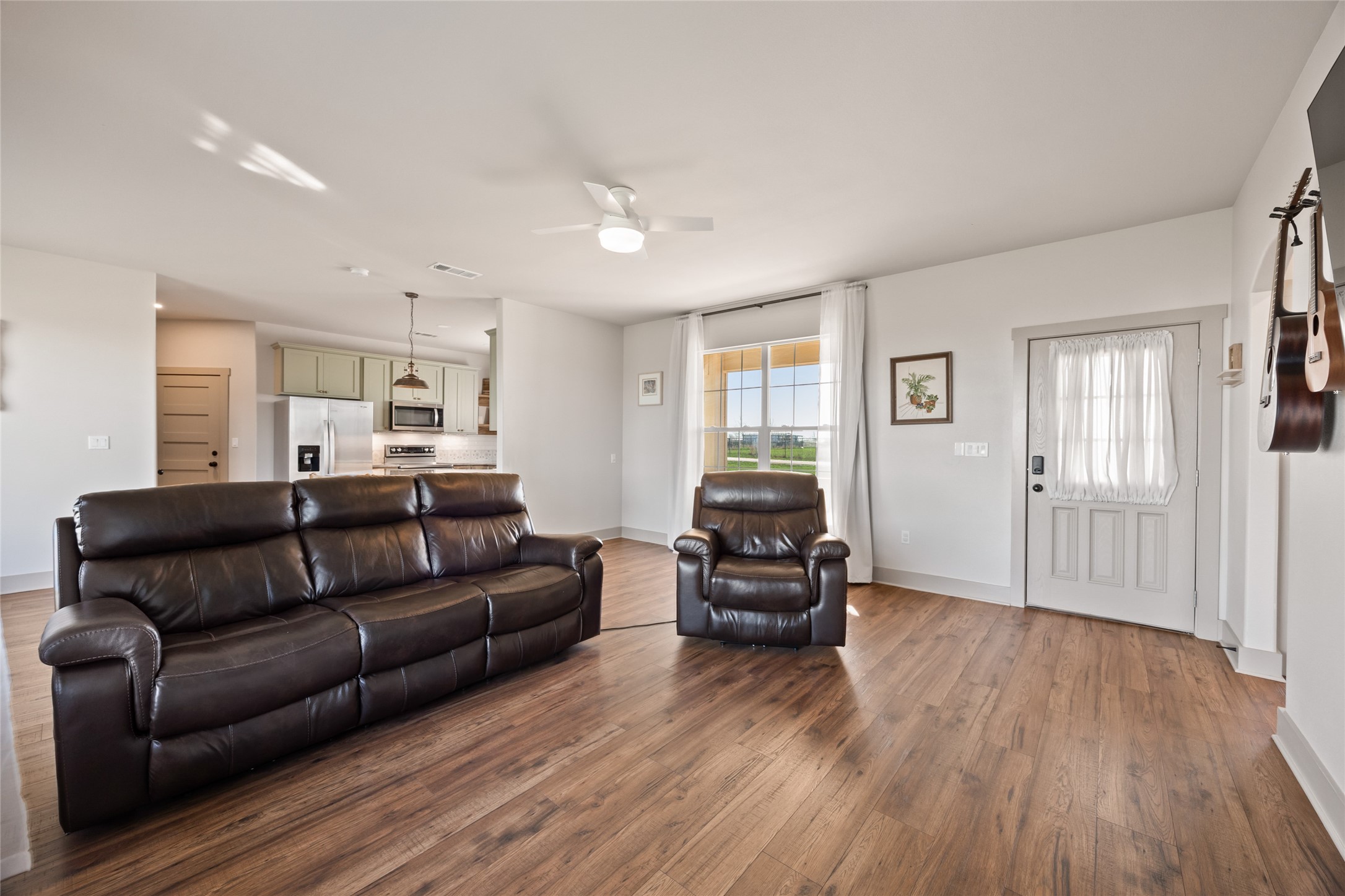 700 Lathem Boulevard, Venus, TX, 76084