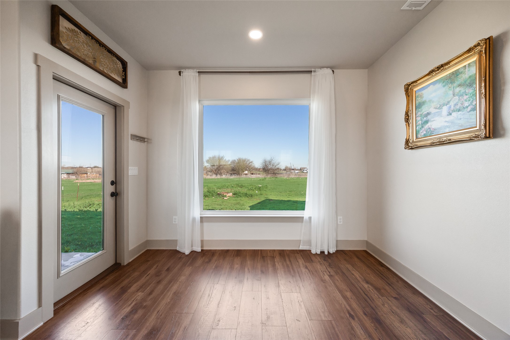 700 Lathem Boulevard, Venus, TX, 76084