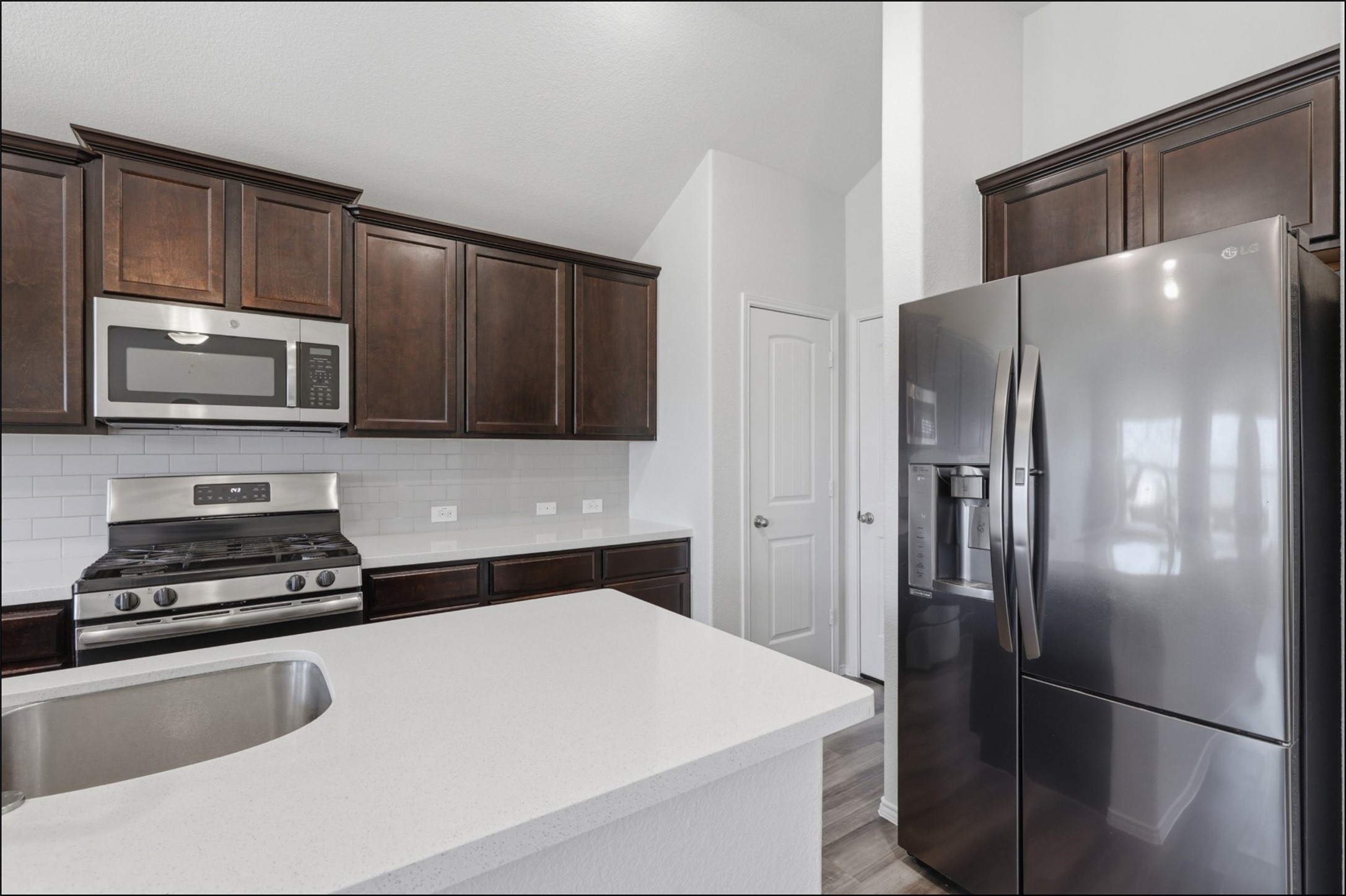 1860 Alamandine Avenue, Cross Roads, TX, 76227