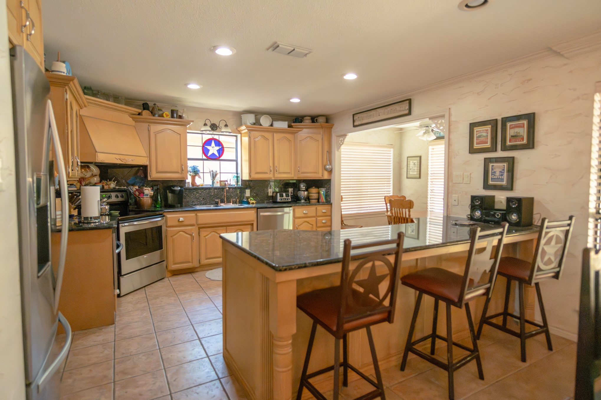 408 Rainey Street, Bonham, TX, 75418