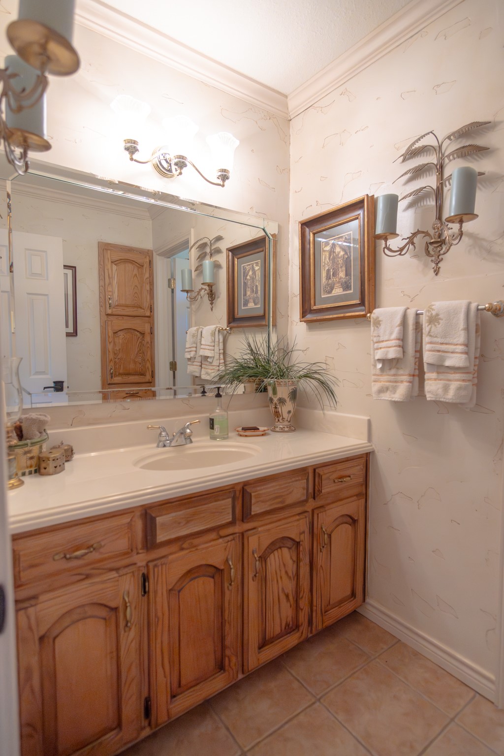 408 Rainey Street, Bonham, TX, 75418