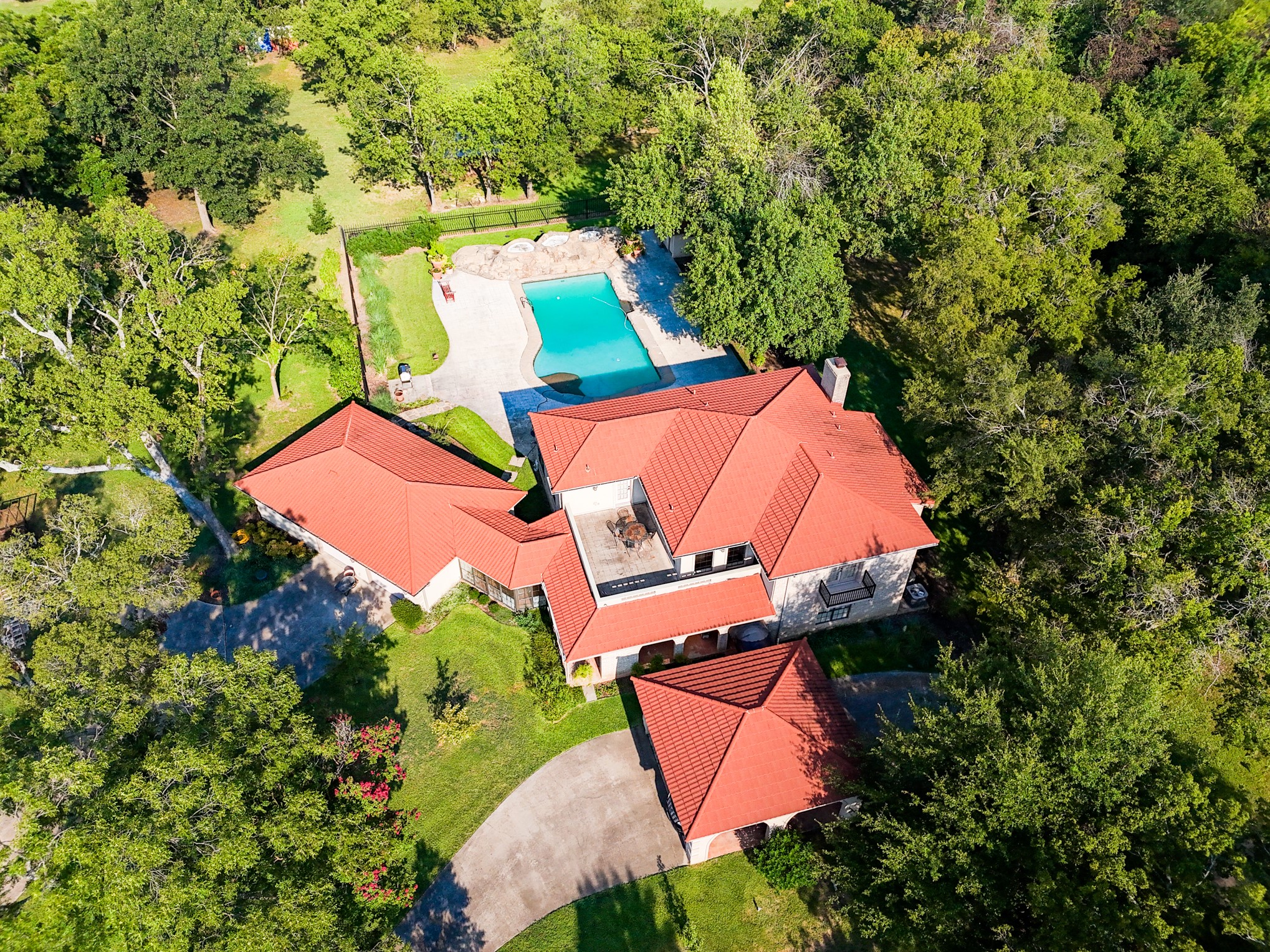 408 Rainey Street, Bonham, TX, 75418