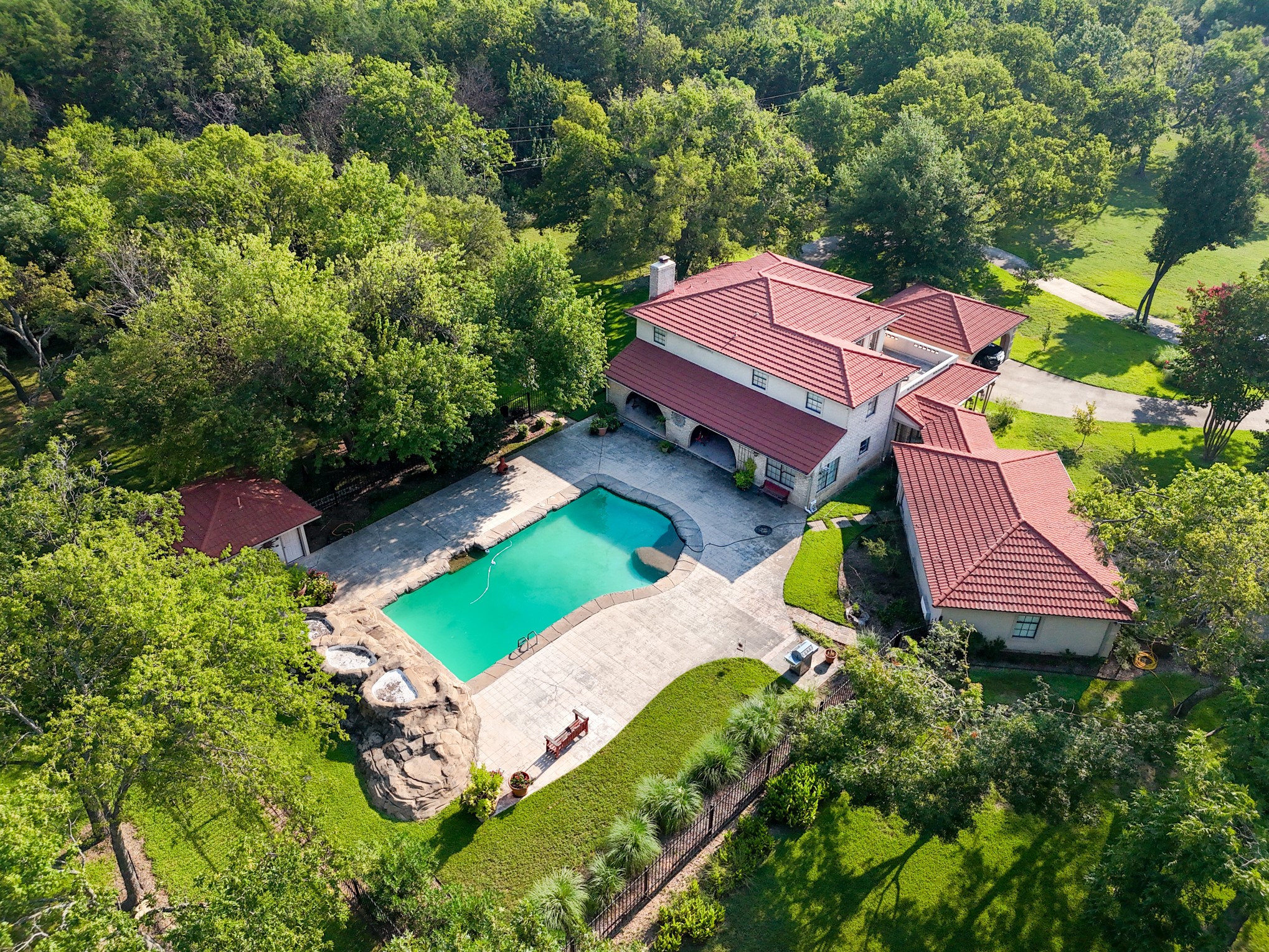 408 Rainey Street, Bonham, TX, 75418