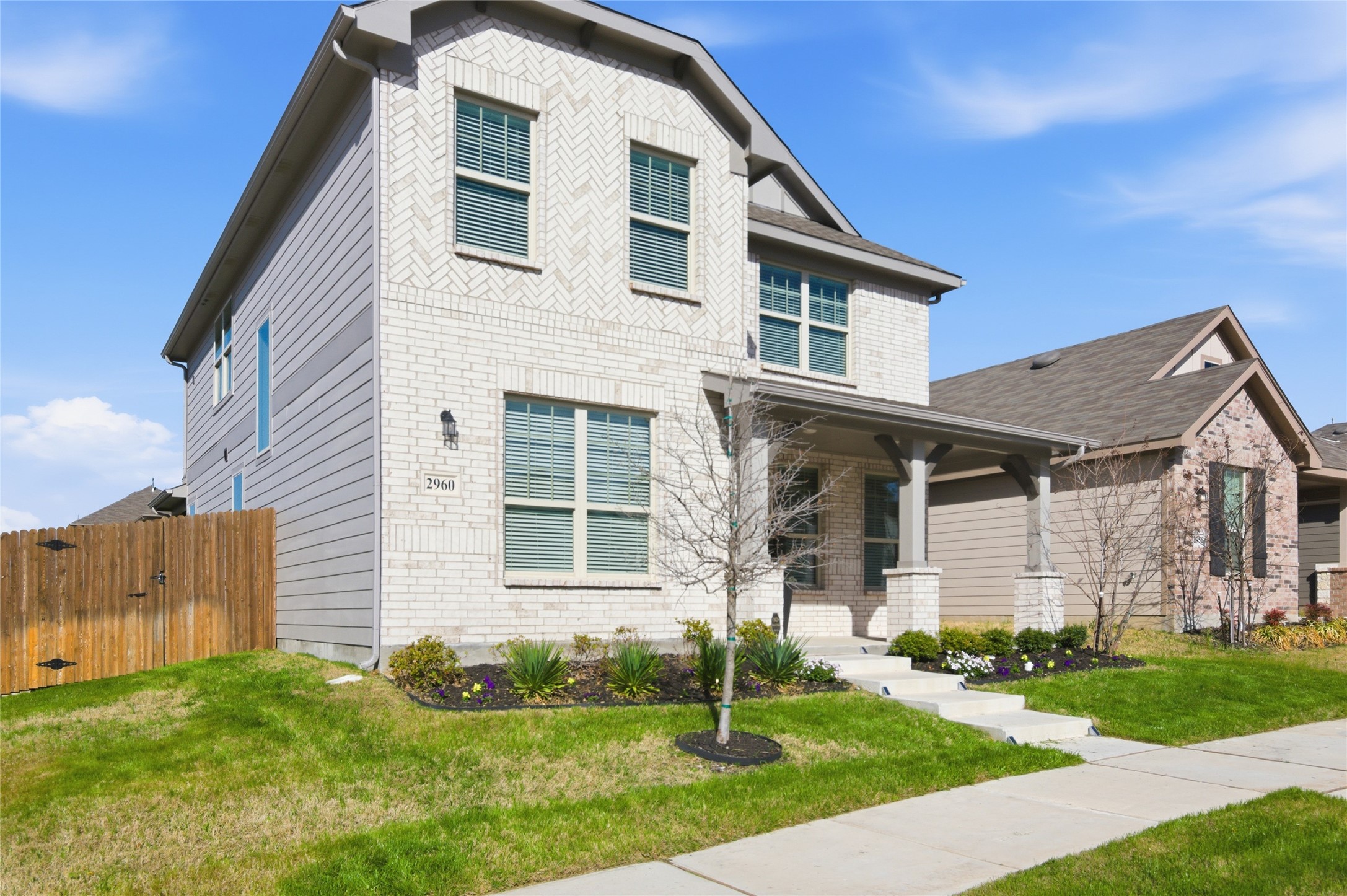 2960 Dixondale Drive, Fort Worth, TX, 76108