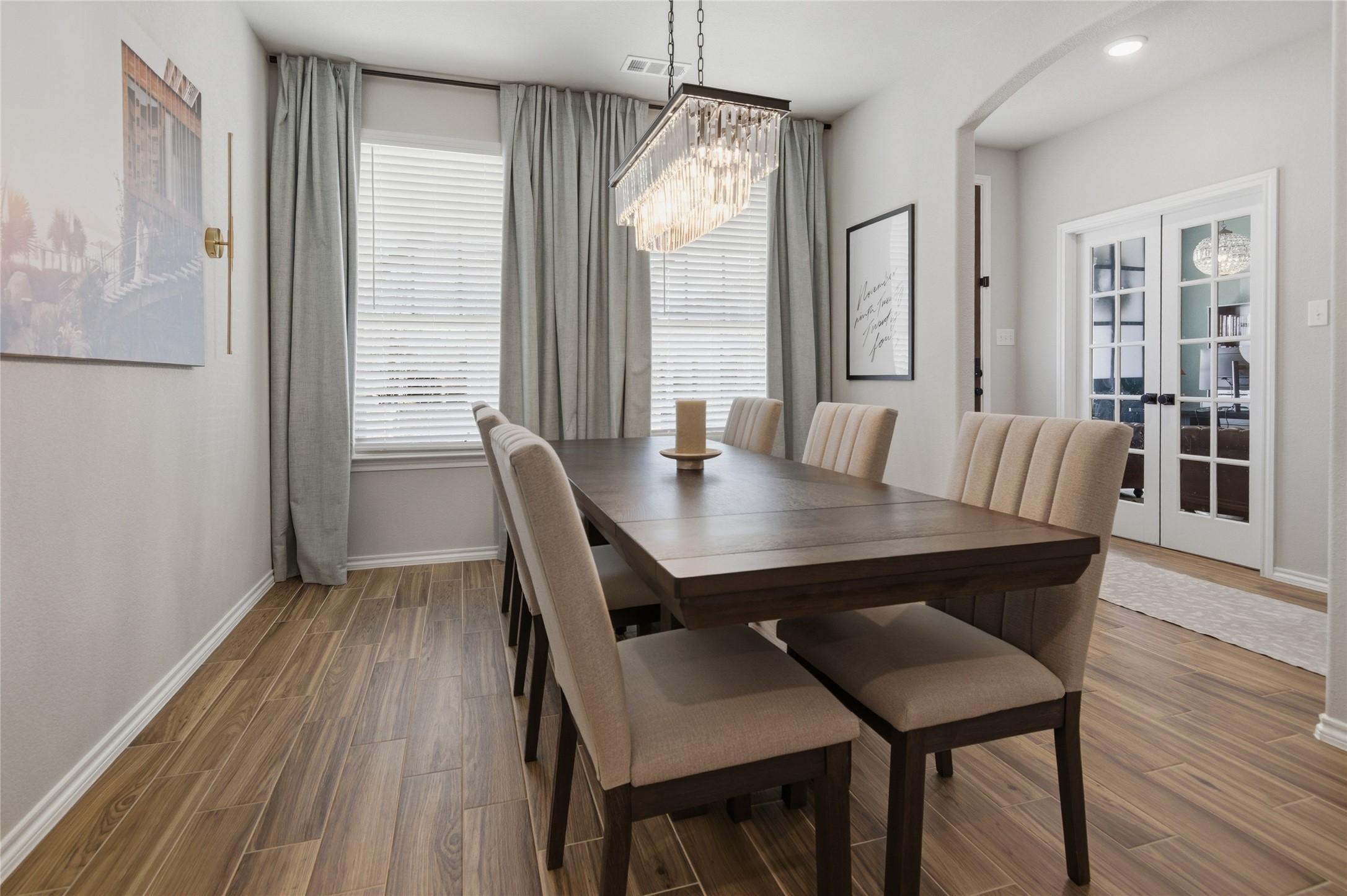 2960 Dixondale Drive, Fort Worth, TX, 76108
