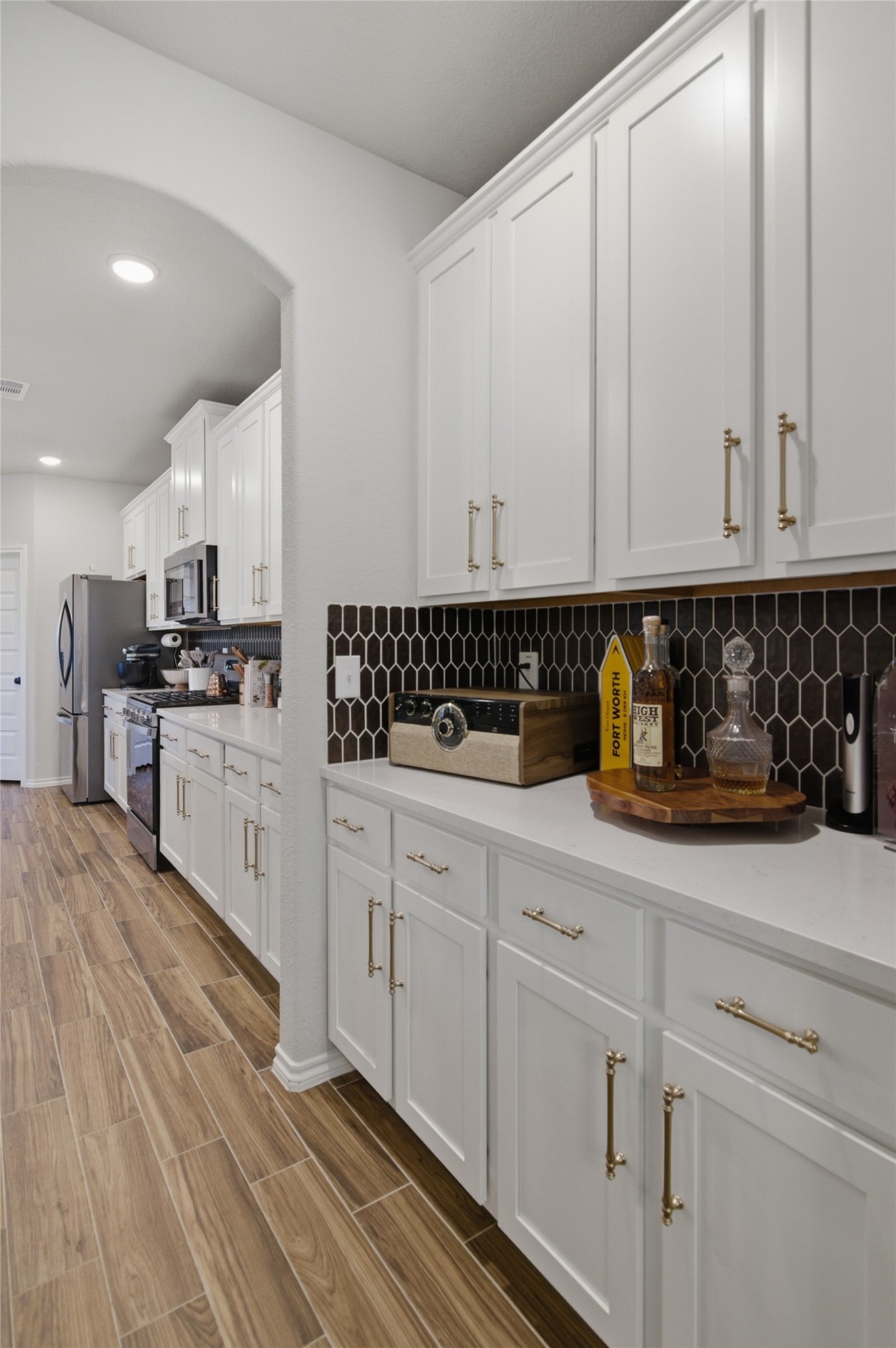 2960 Dixondale Drive, Fort Worth, TX, 76108