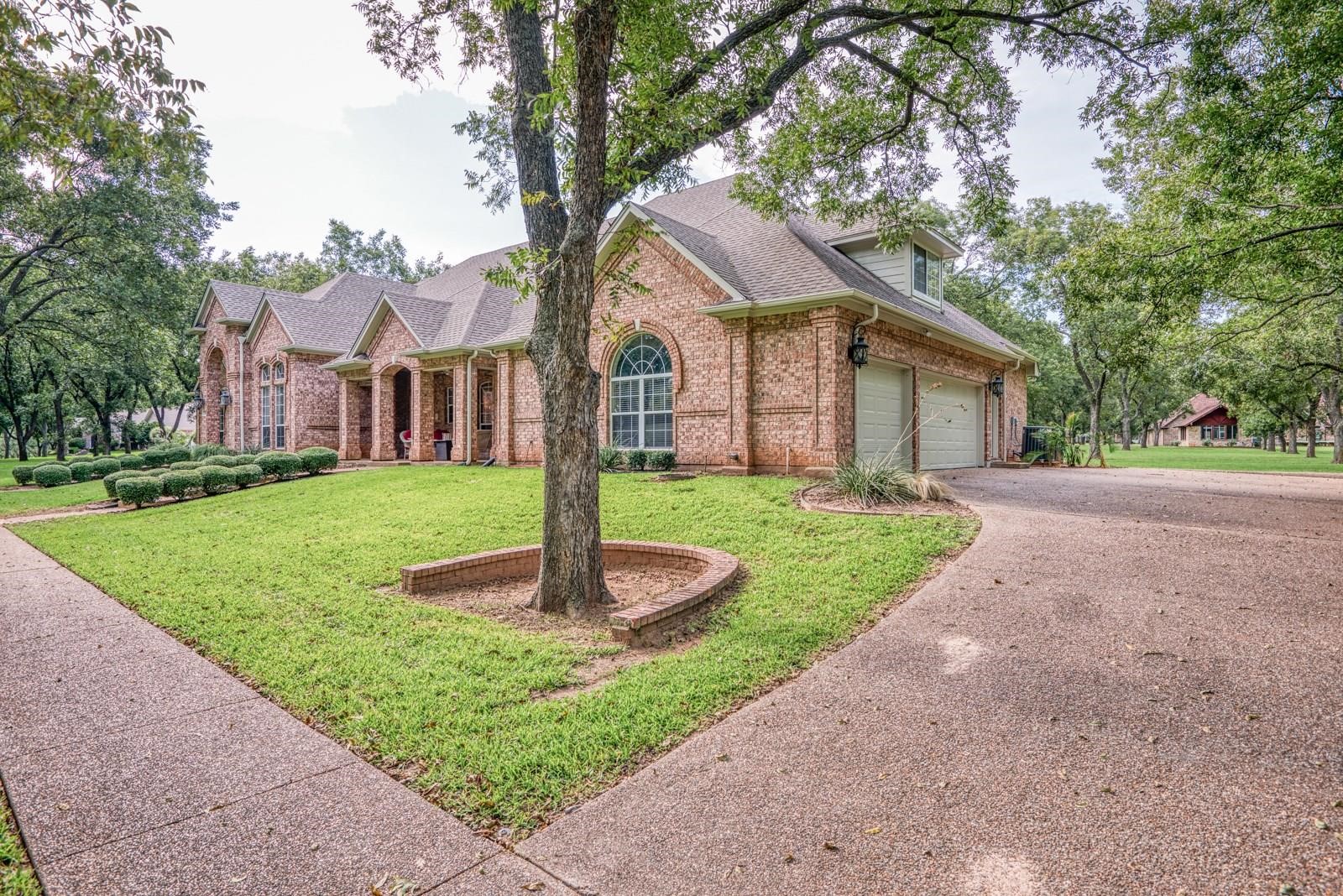 7405 Fox Fire Court, Granbury, TX, 76049