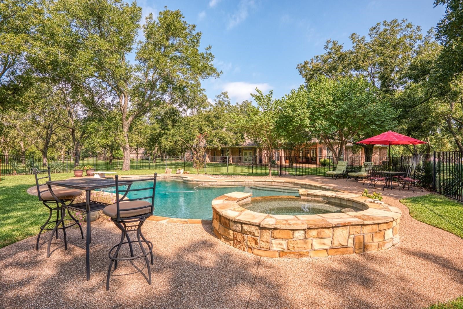 7405 Fox Fire Court, Granbury, TX, 76049