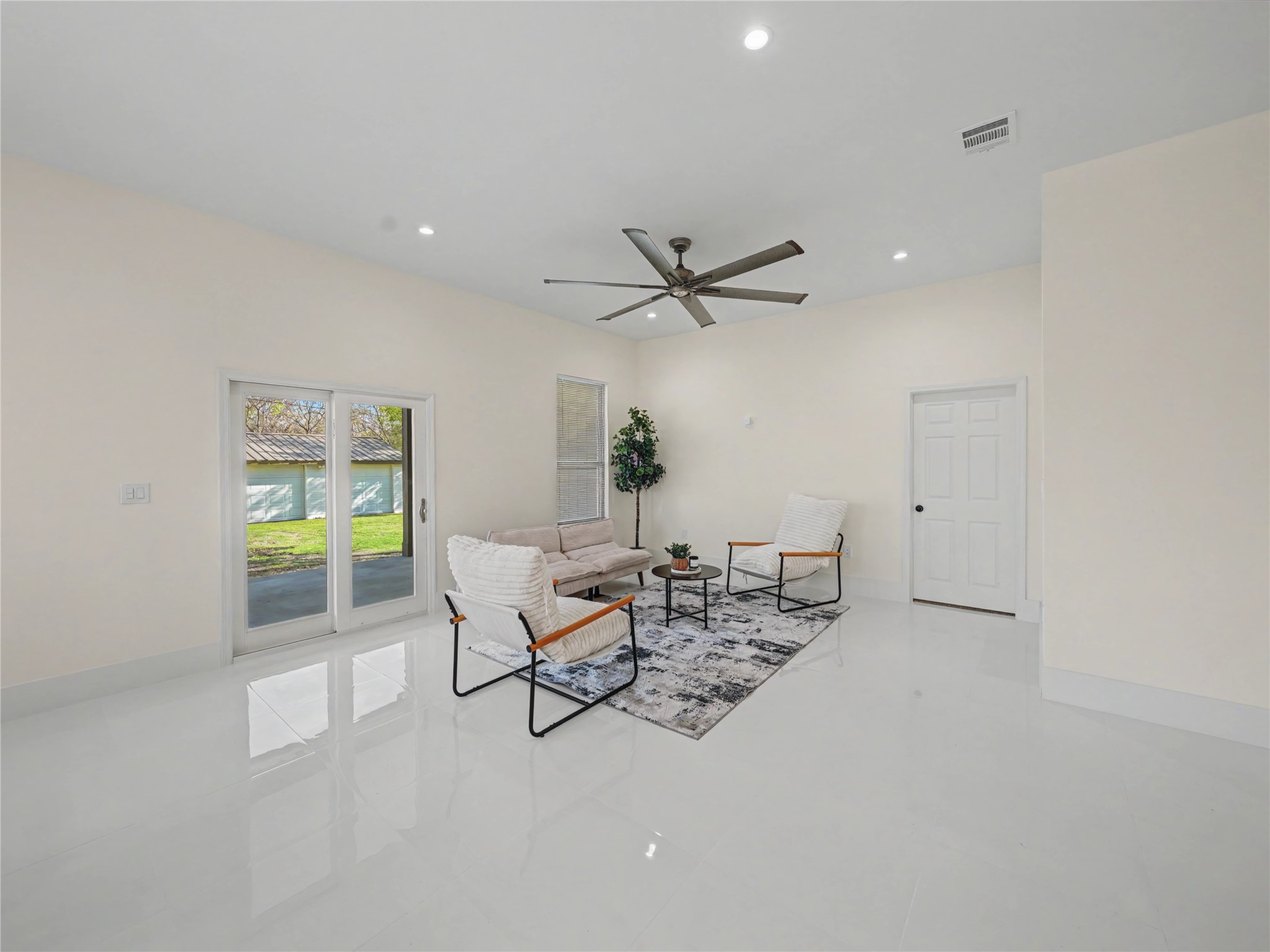 7712 Colton Drive, White Settlement, TX, 76108