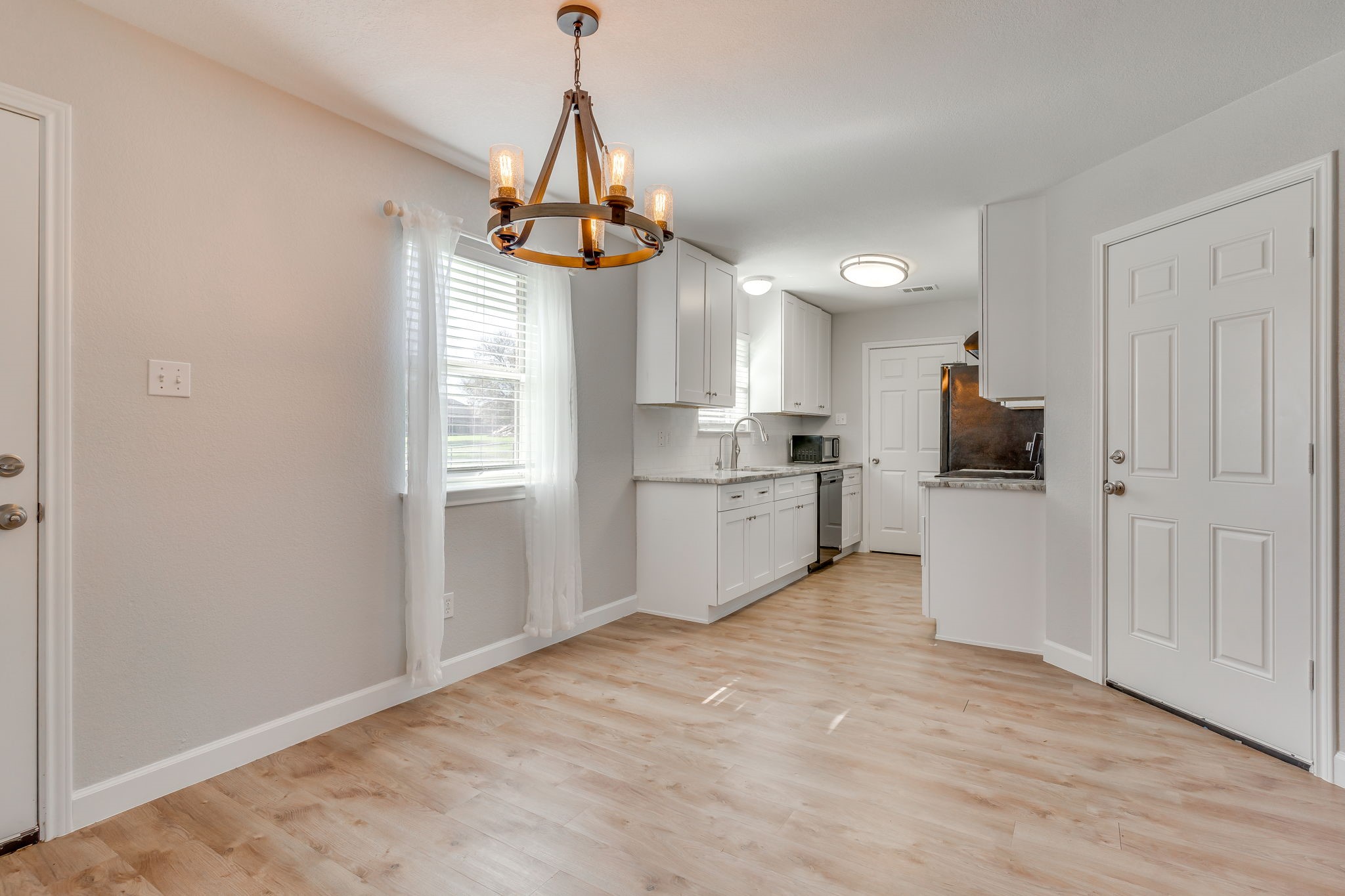 306 Kathy Lane, Granbury, TX, 76049