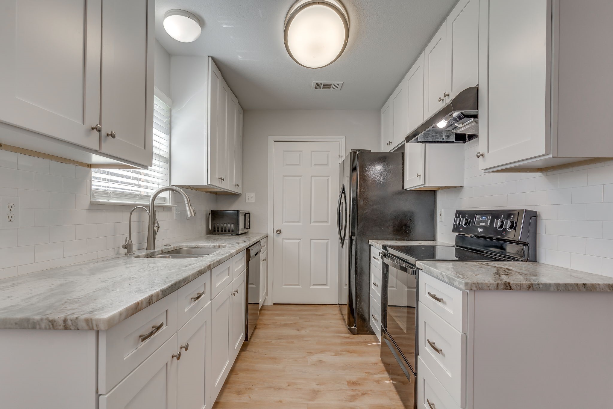 306 Kathy Lane, Granbury, TX, 76049