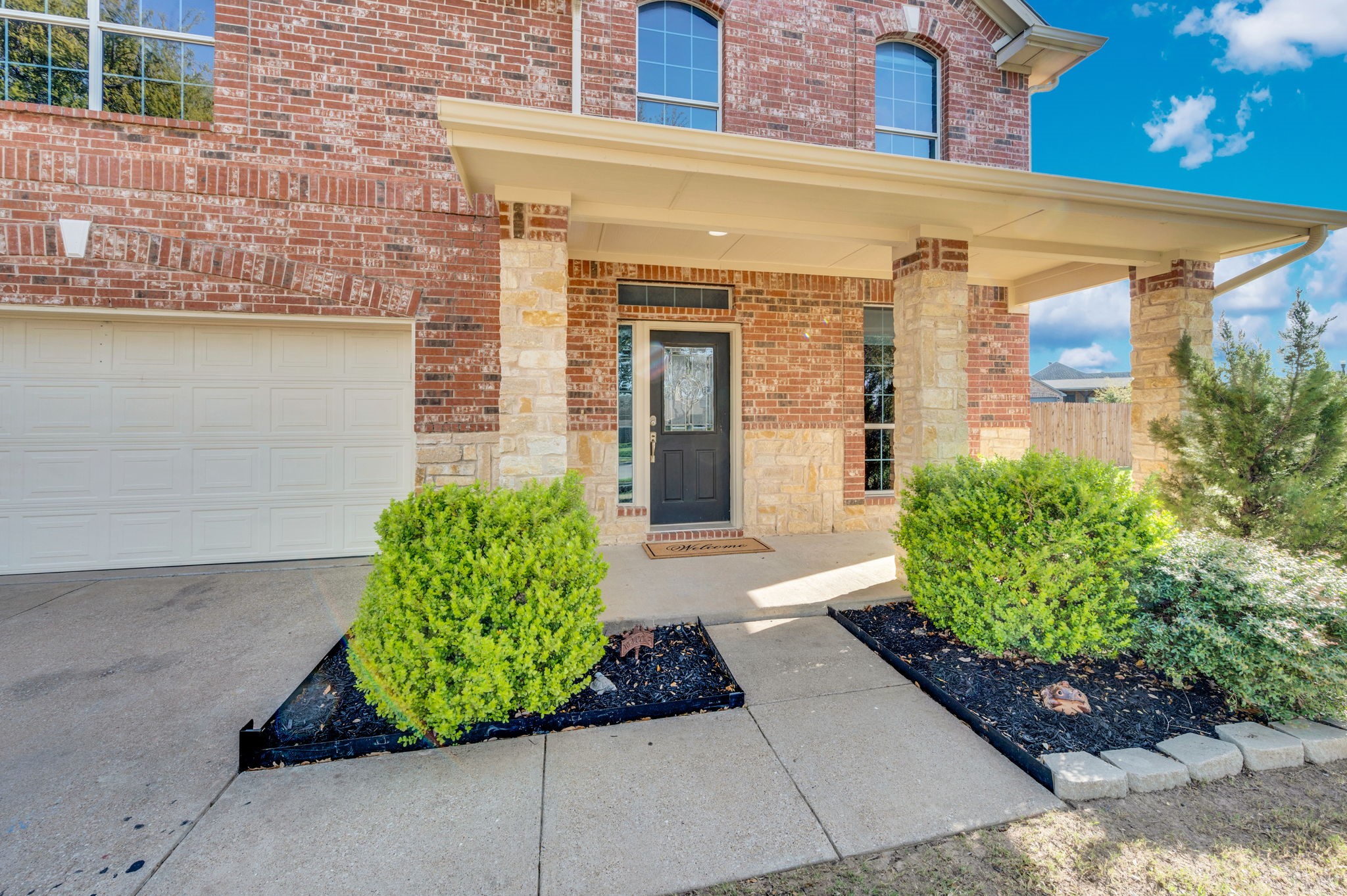 136 Old Spanish Trail, Waxahachie, TX, 75167