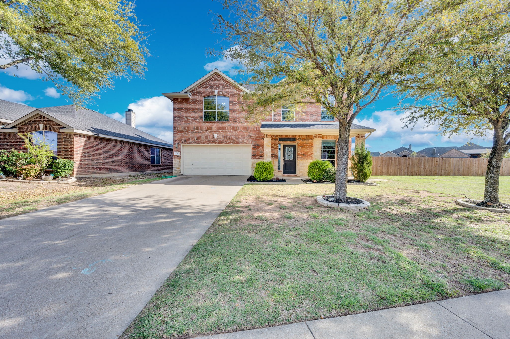 136 Old Spanish Trail, Waxahachie, TX, 75167