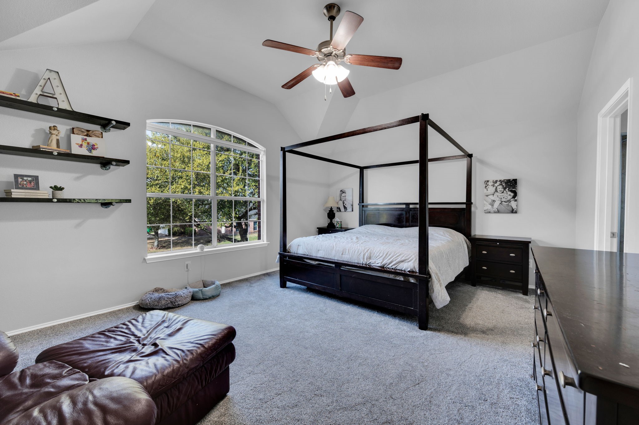 136 Old Spanish Trail, Waxahachie, TX, 75167