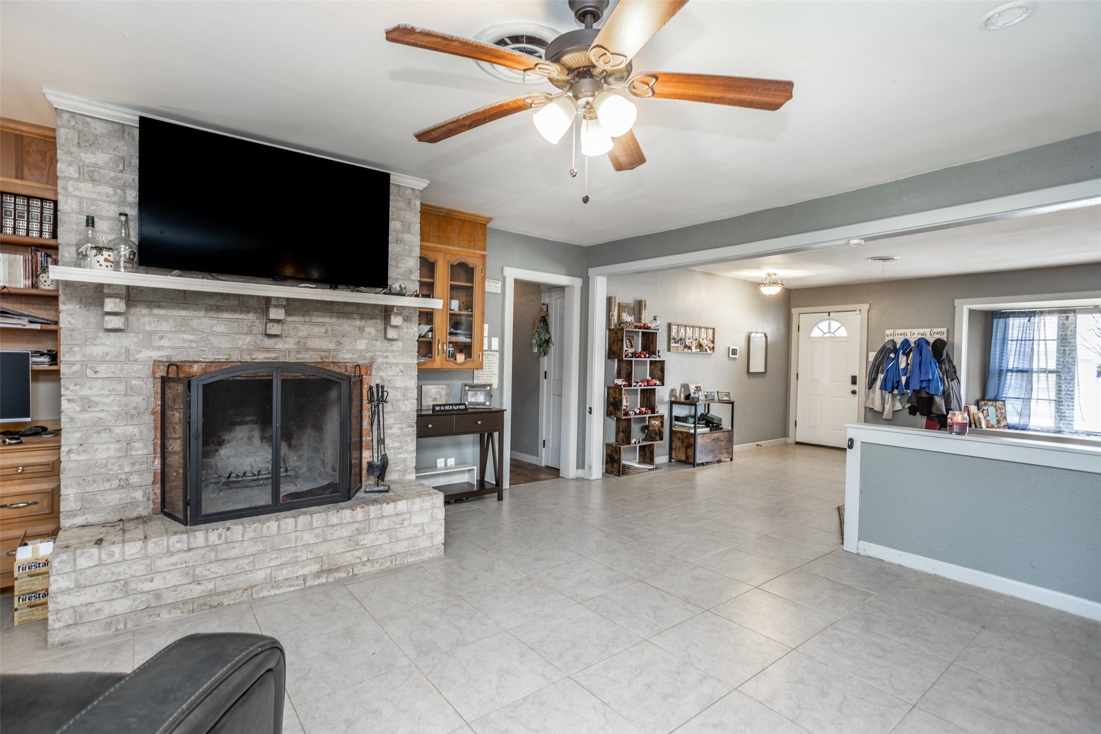 1907 Bridle Lane, Gainesville, TX, 76240