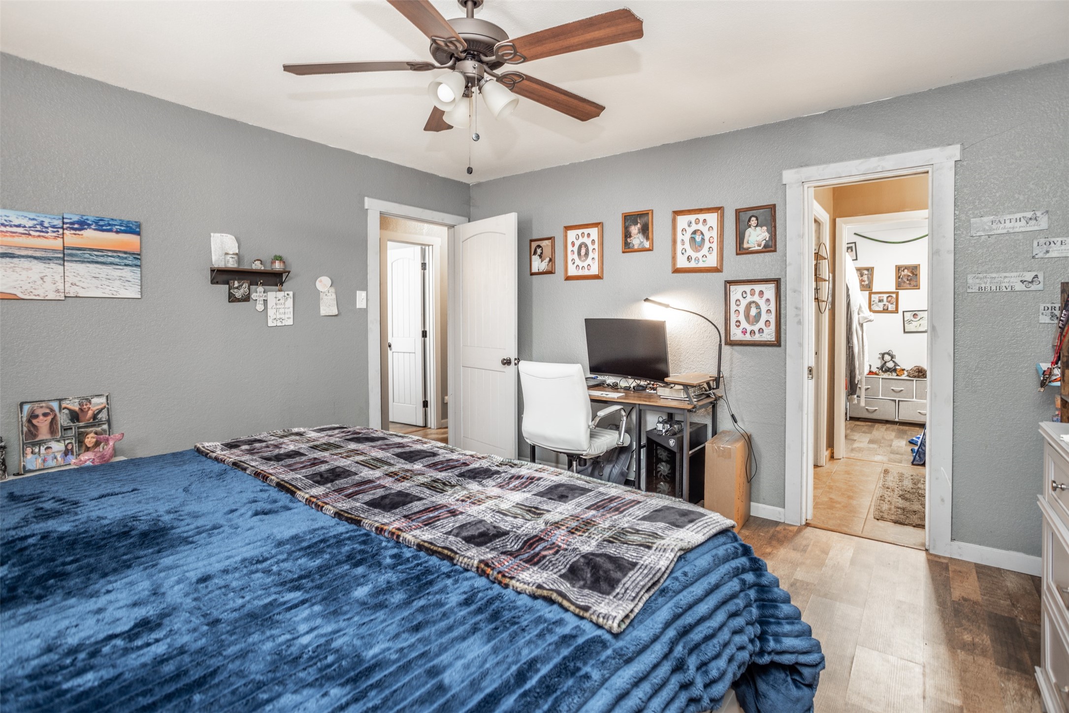 1907 Bridle Lane, Gainesville, TX, 76240