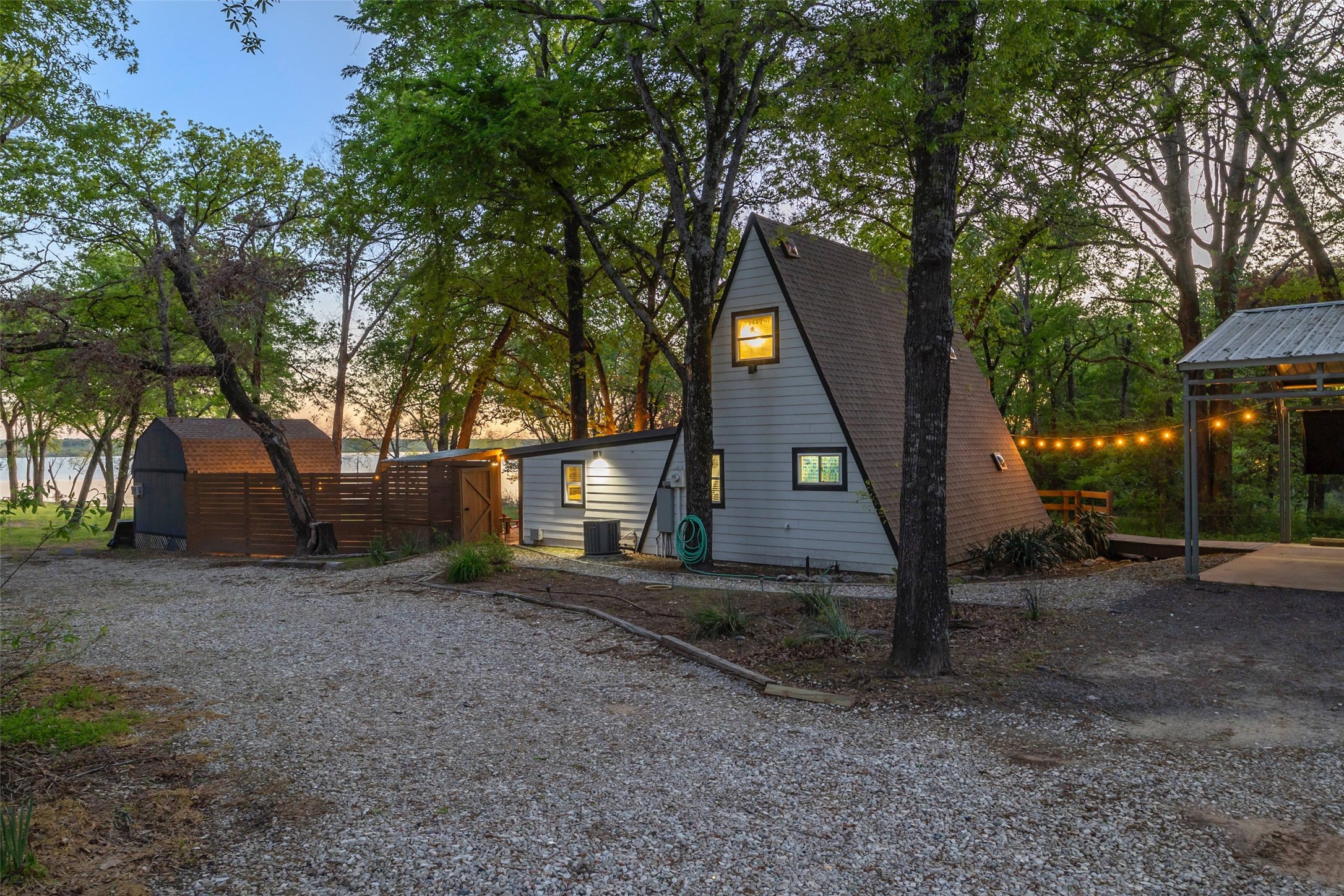 8049 Lakeview Drive, Quinlan, TX, 75474