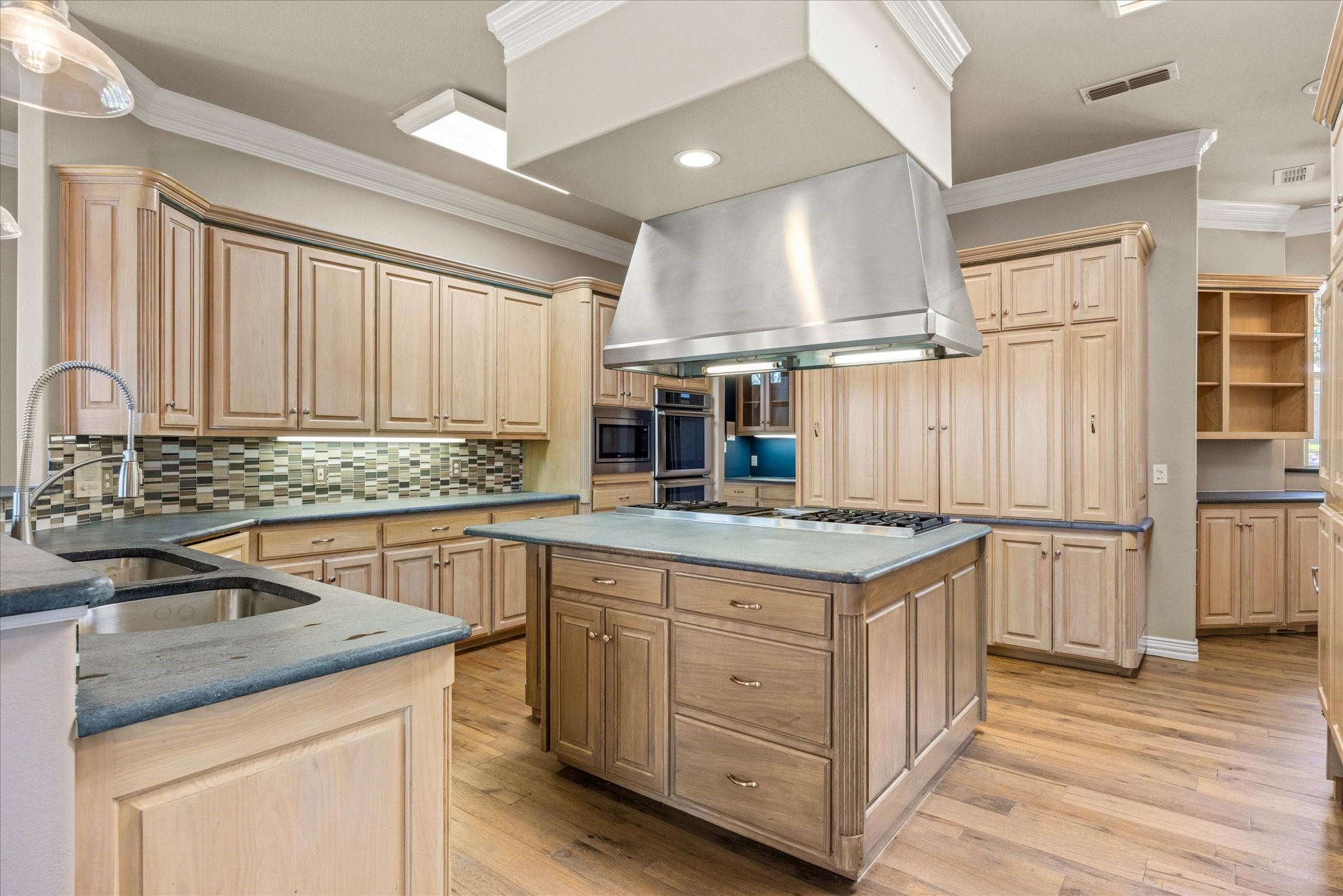 2306 Winton Terrace Court, Granbury, TX, 76048