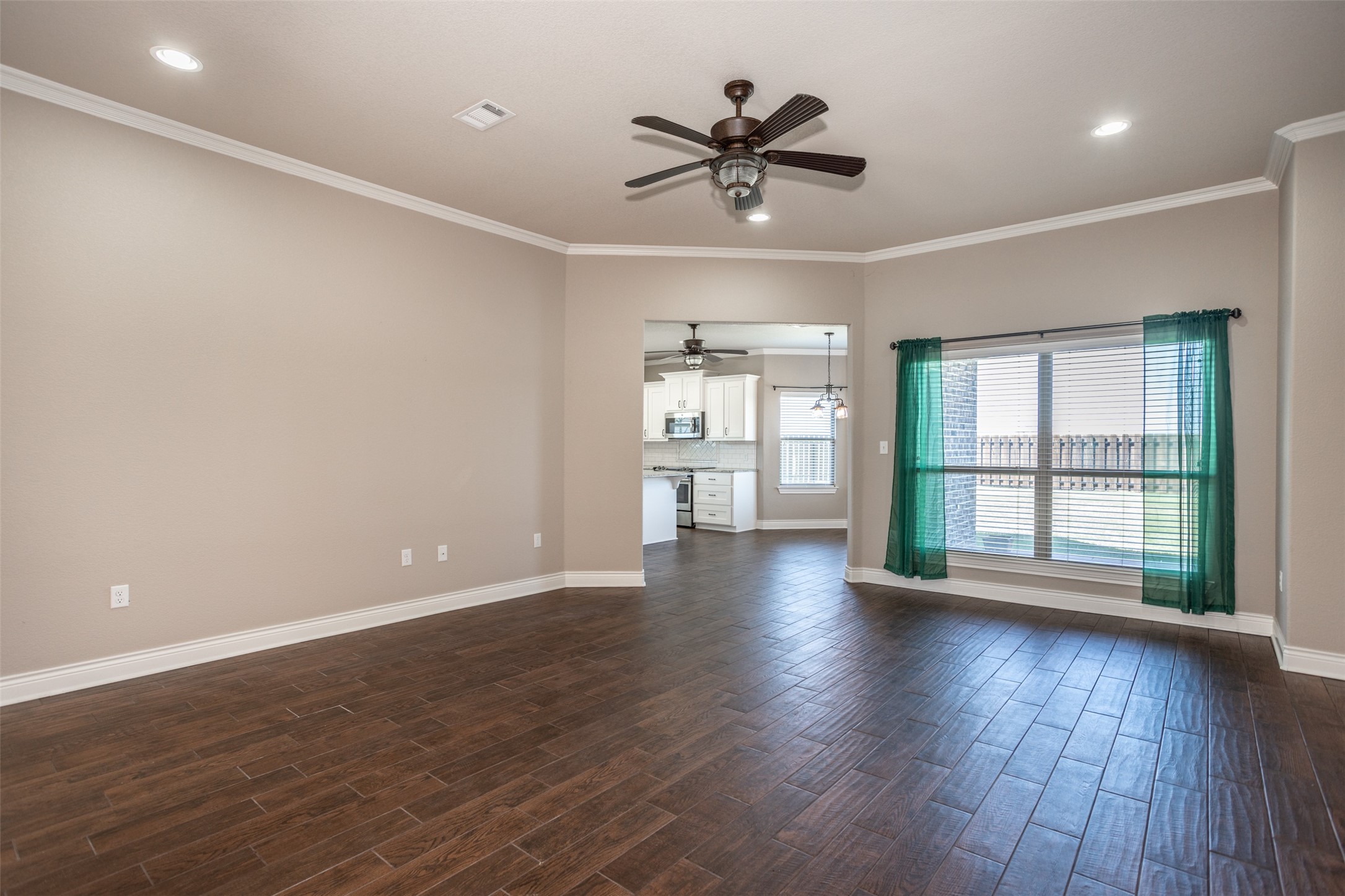 2008 Stanford Drive, Gainesville, TX, 76240