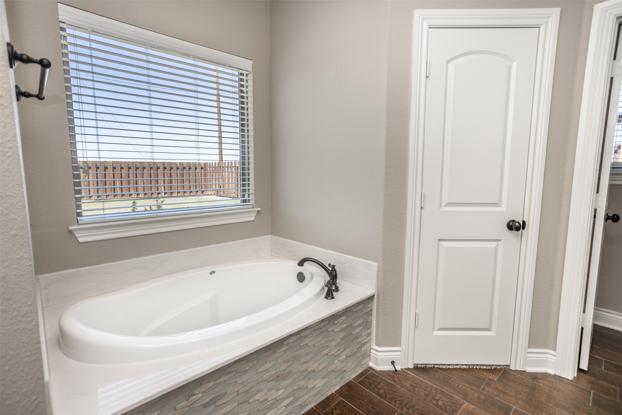 2008 Stanford Drive, Gainesville, TX, 76240