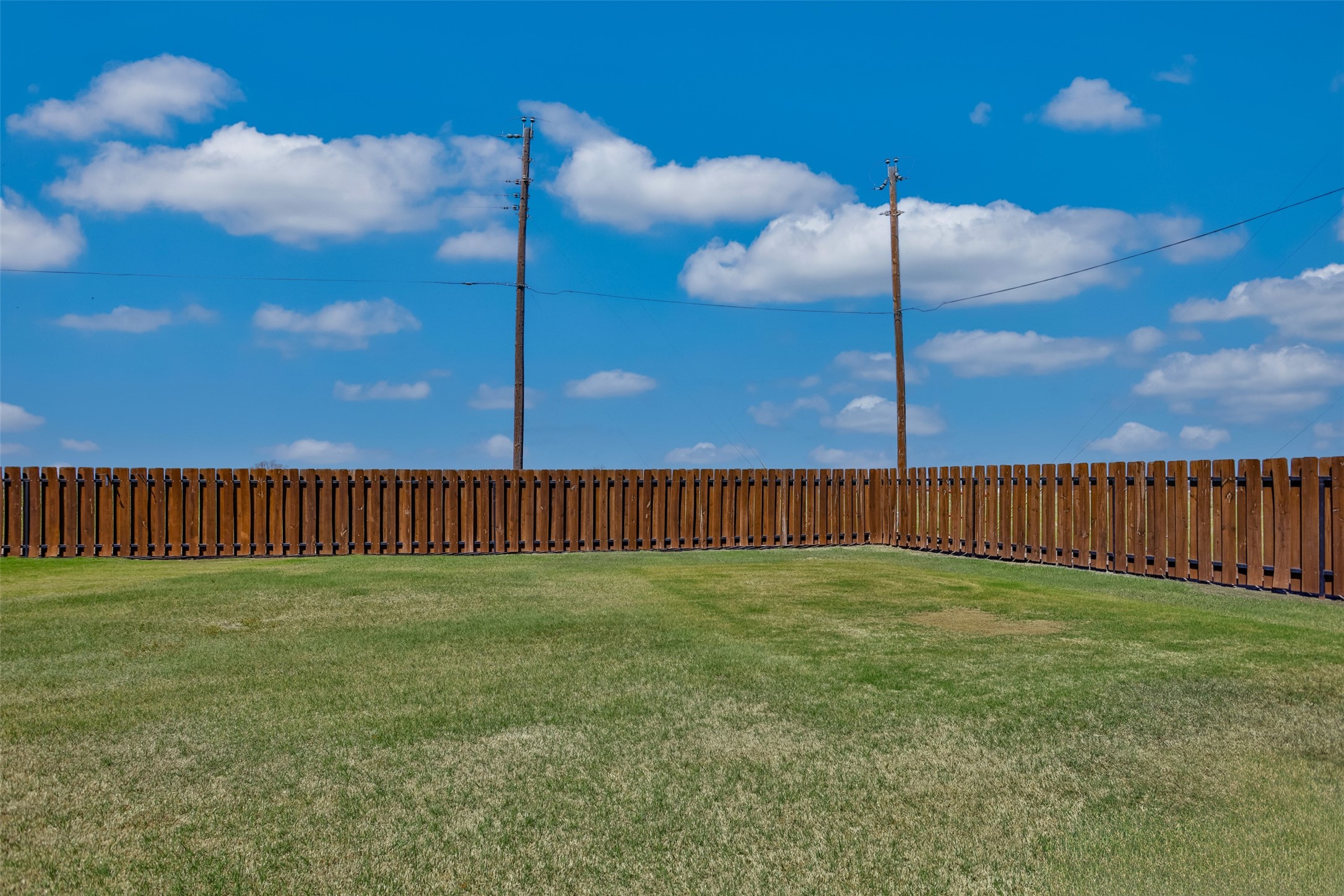 2008 Stanford Drive, Gainesville, TX, 76240