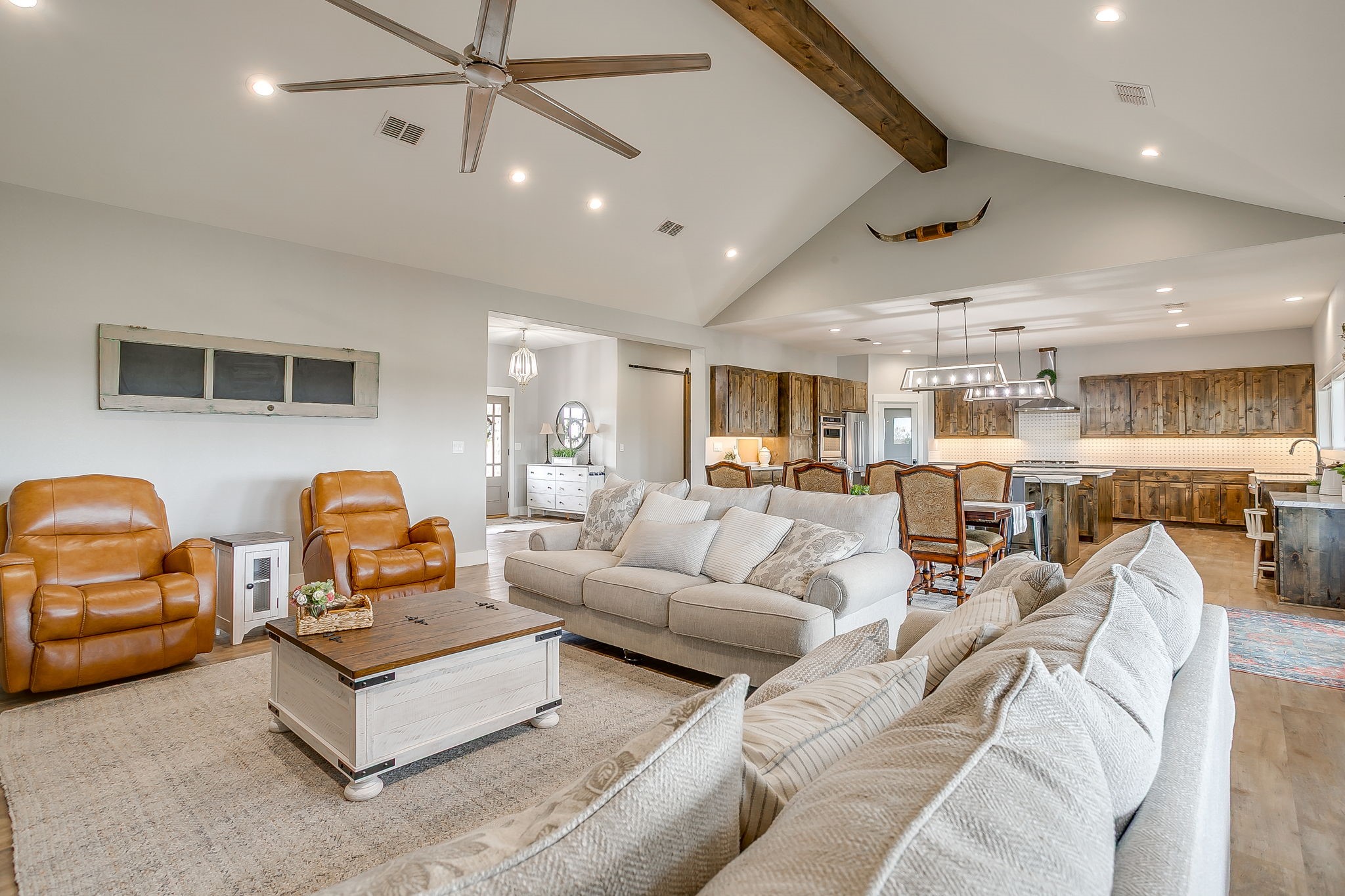 19611 N County Line Road, Ponder, TX, 76259