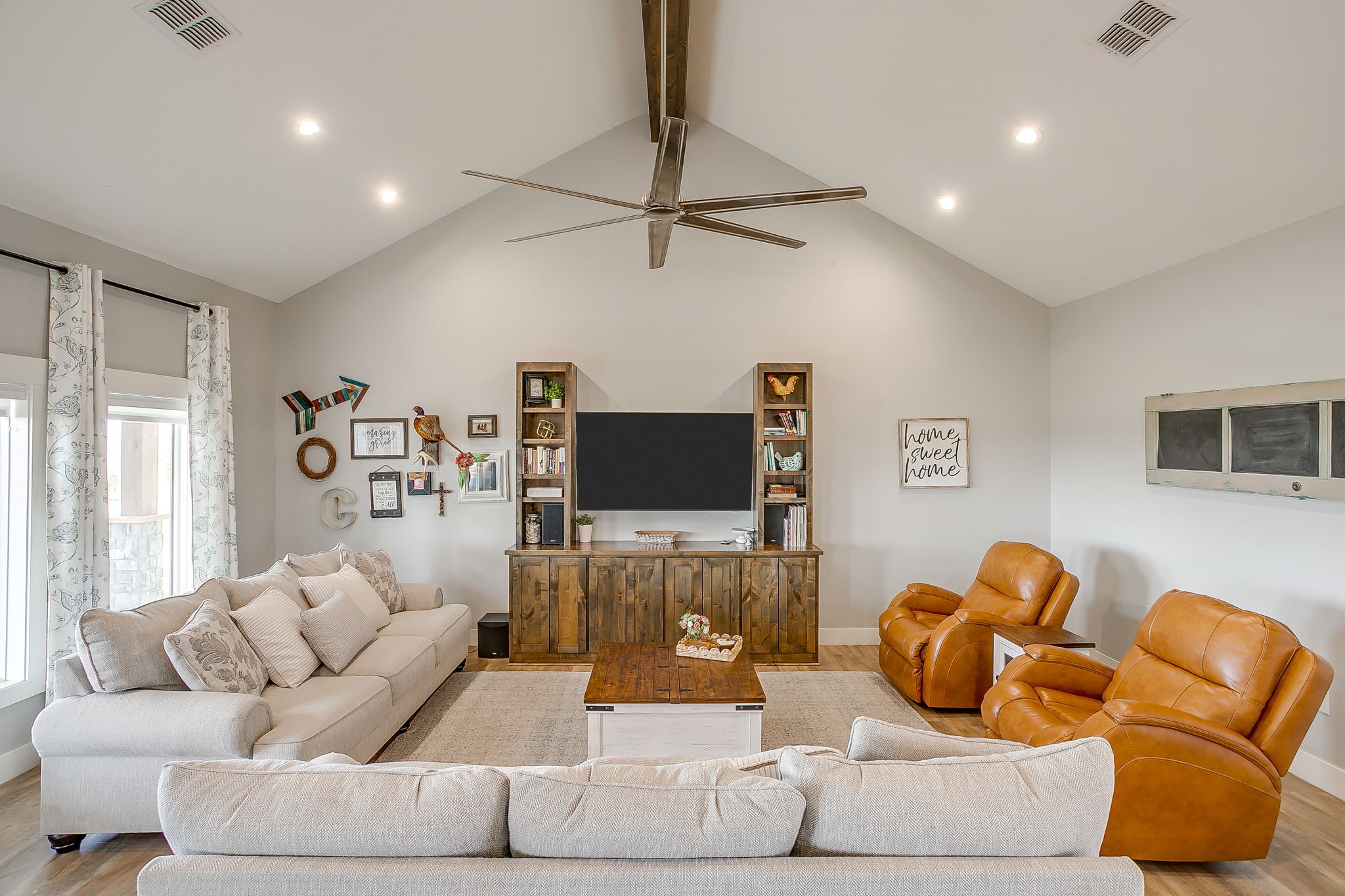 19611 N County Line Road, Ponder, TX, 76259