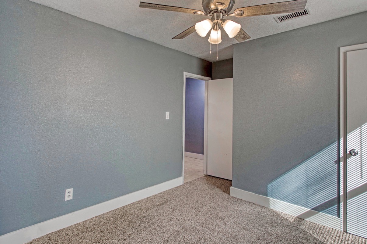 307 Dee Lane, Arlington, TX, 76011