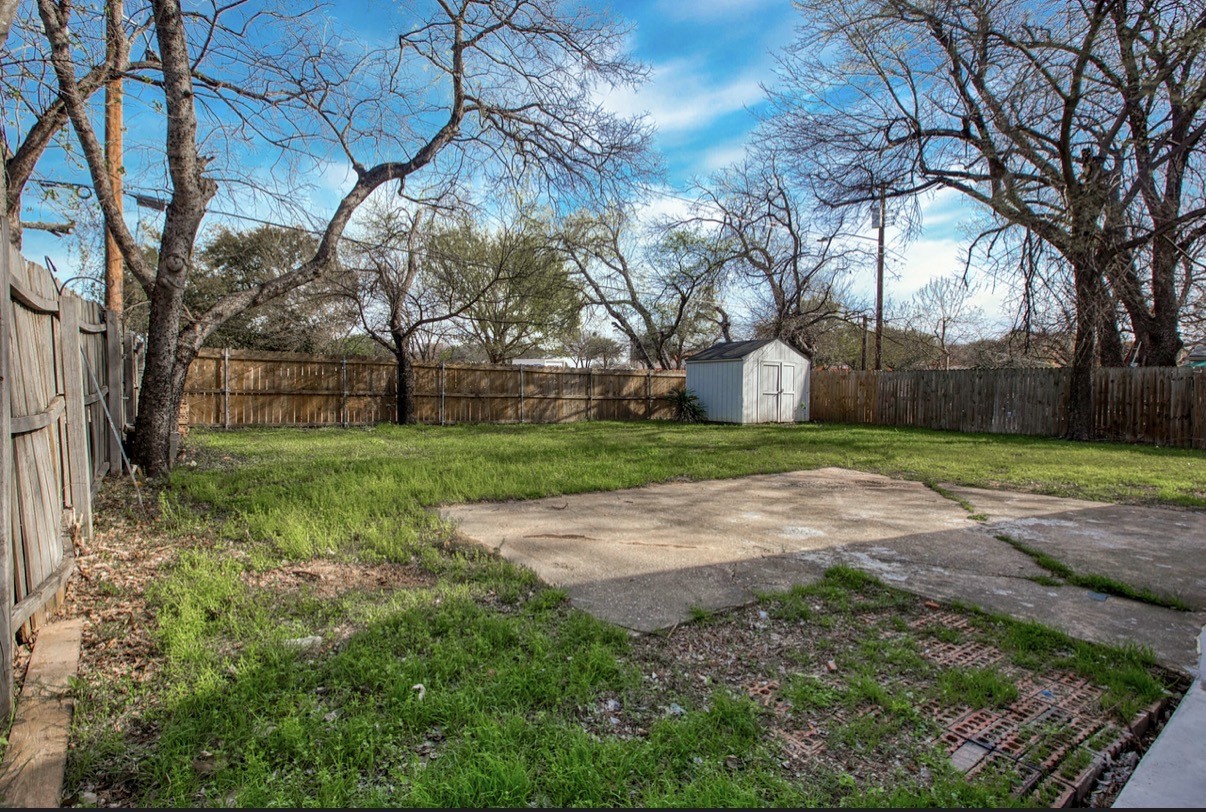 307 Dee Lane, Arlington, TX, 76011