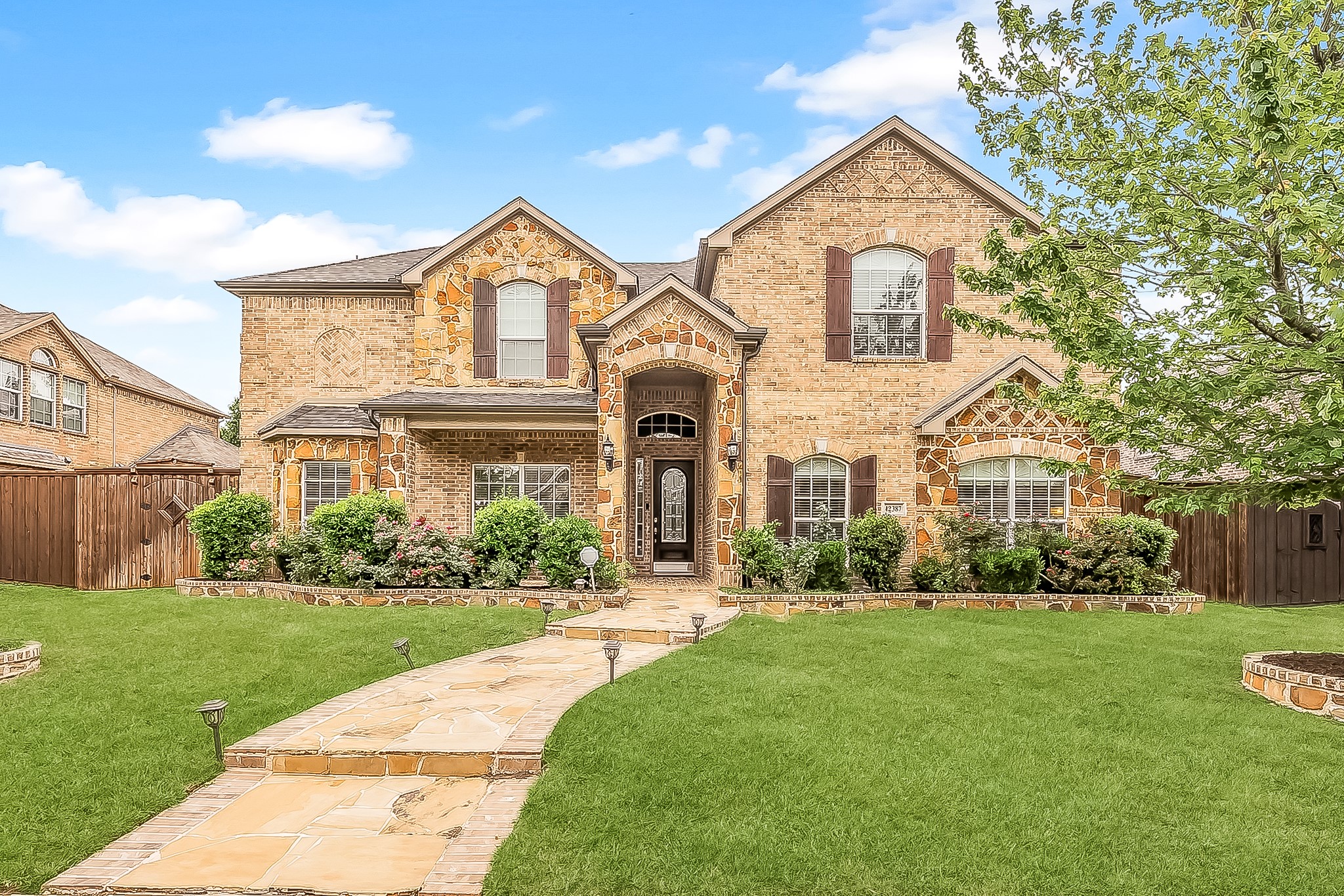 Property photo 01 of 12387 Mill Run Drive, Frisco, TX 75035 | MLS #21211934
