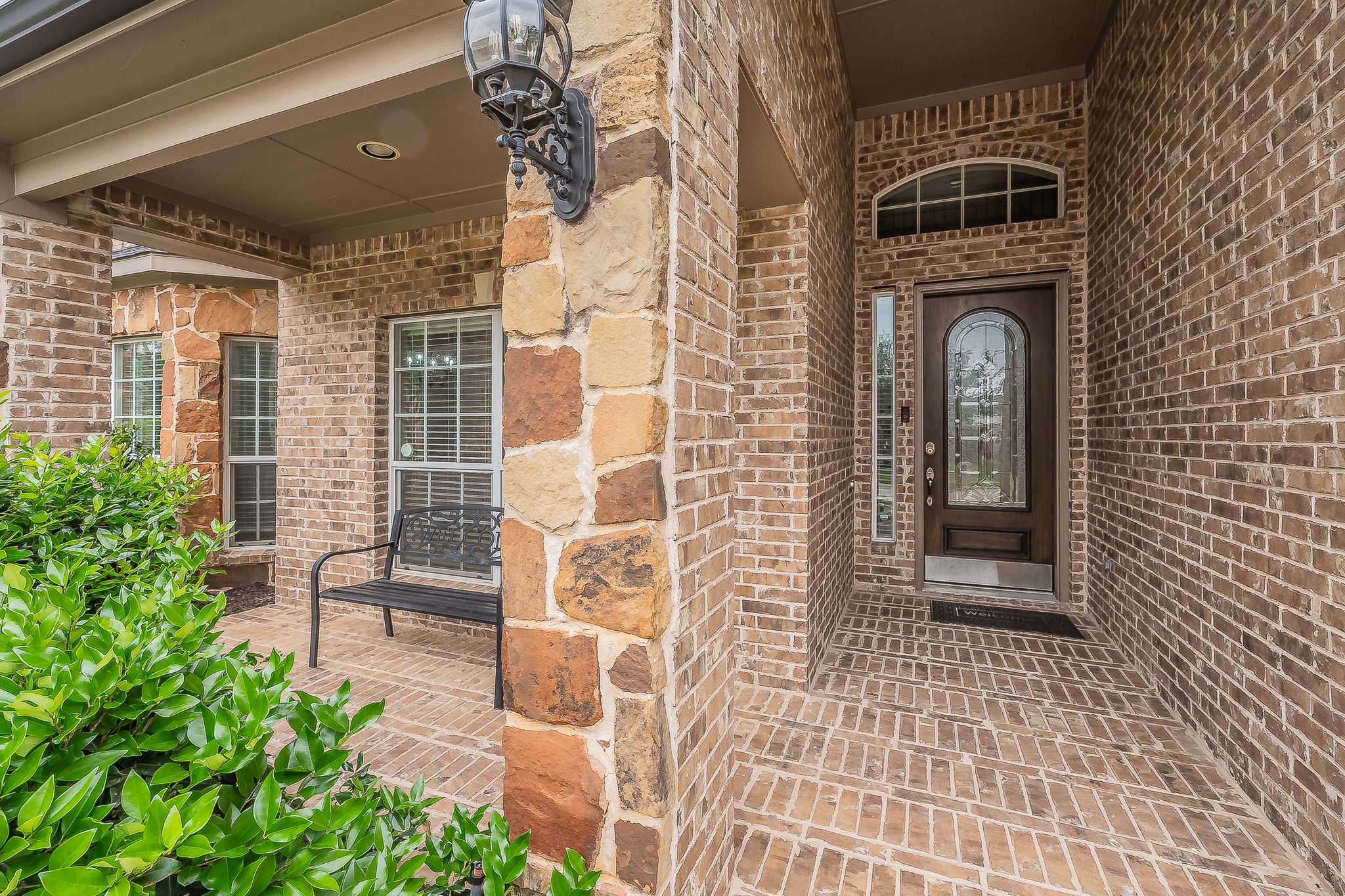 Property photo 03 of 12387 Mill Run Drive, Frisco, TX 75035 | MLS #21211934