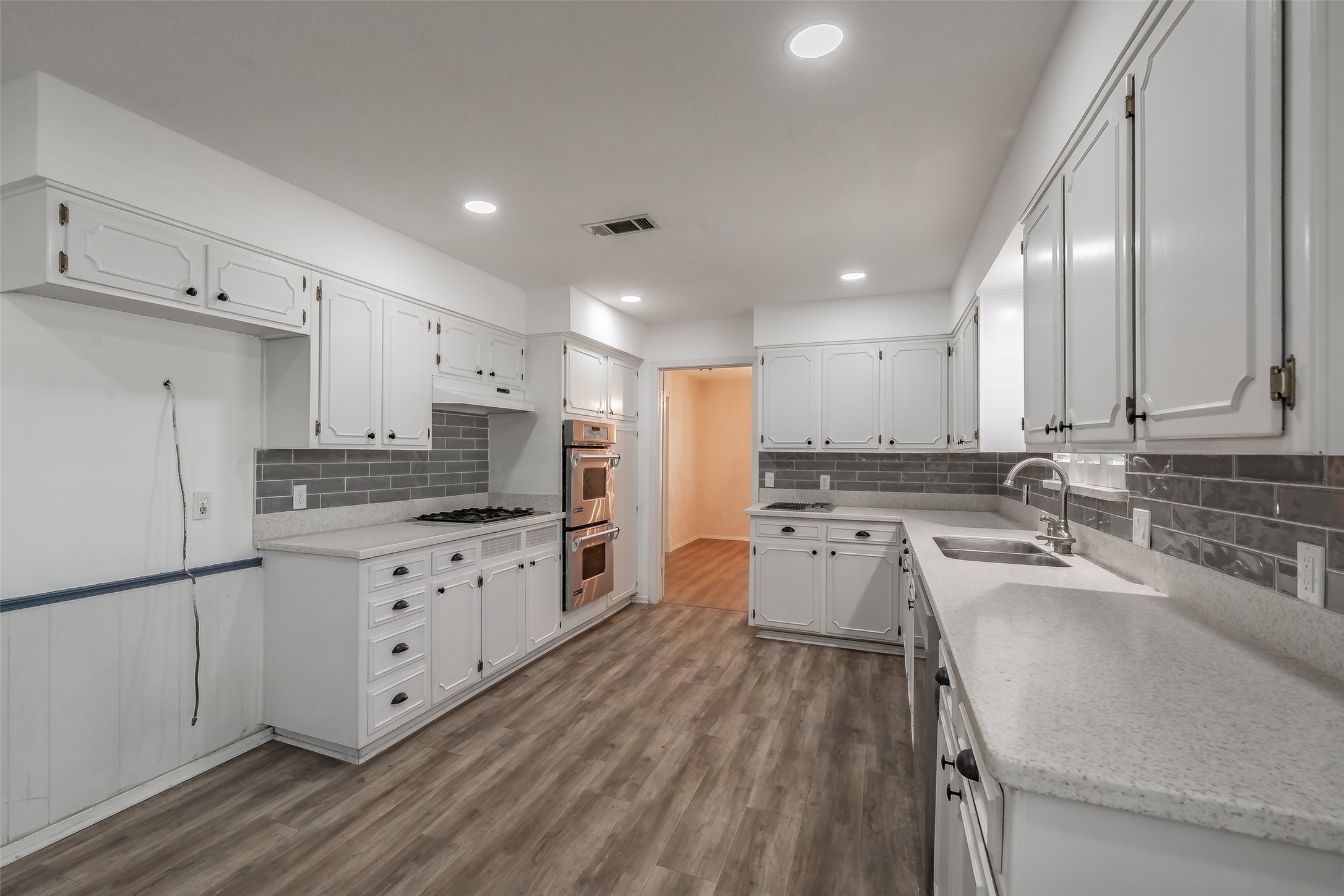 1718 Timbers Drive, Irving, TX, 75061