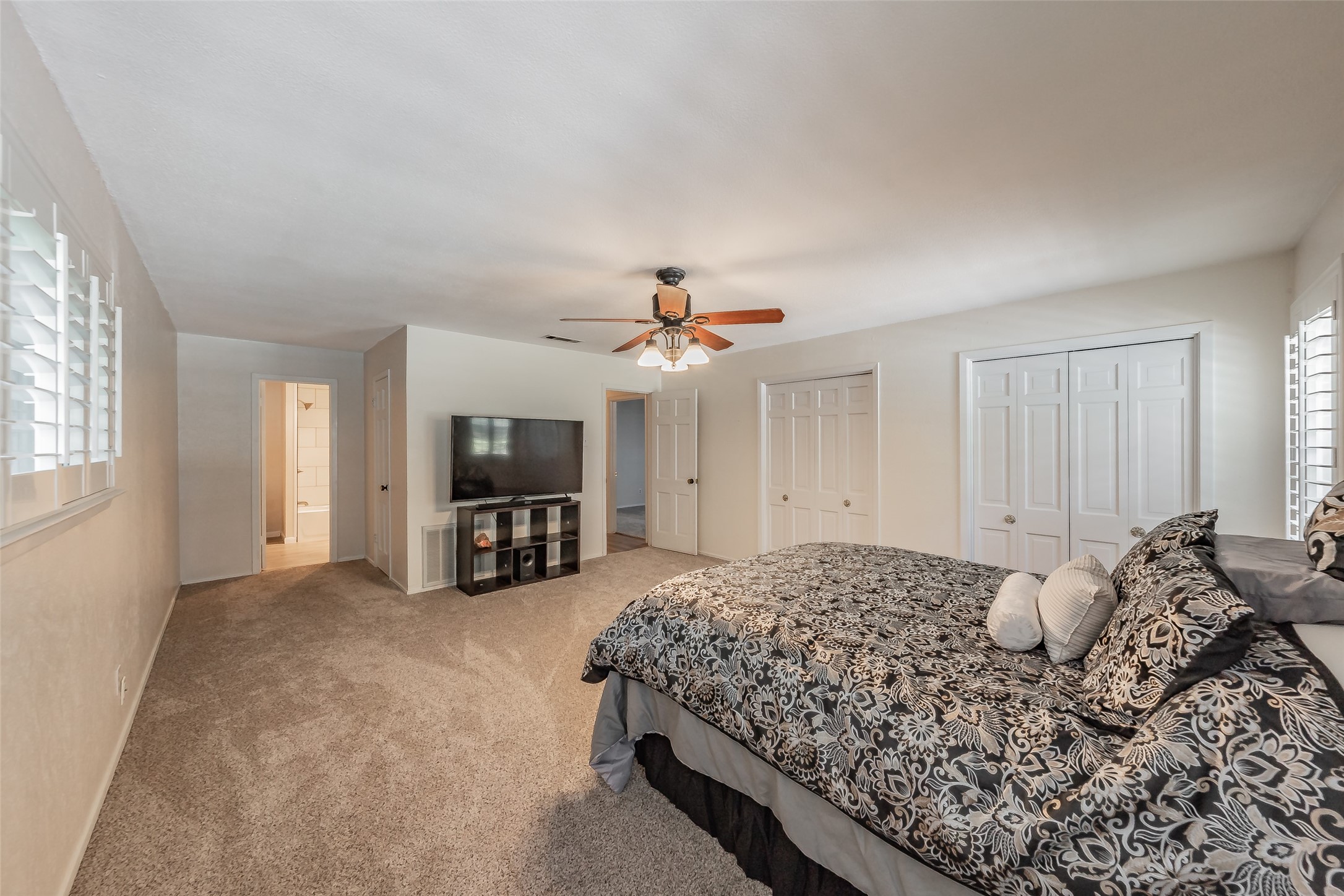 1718 Timbers Drive, Irving, TX, 75061