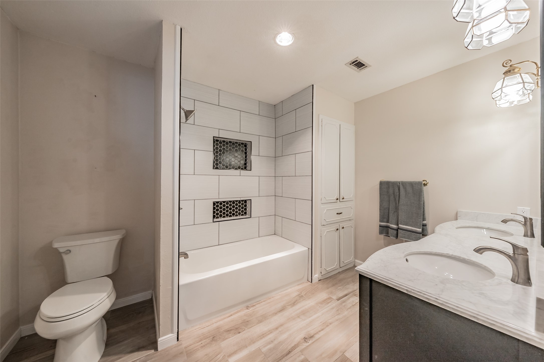 1718 Timbers Drive, Irving, TX, 75061