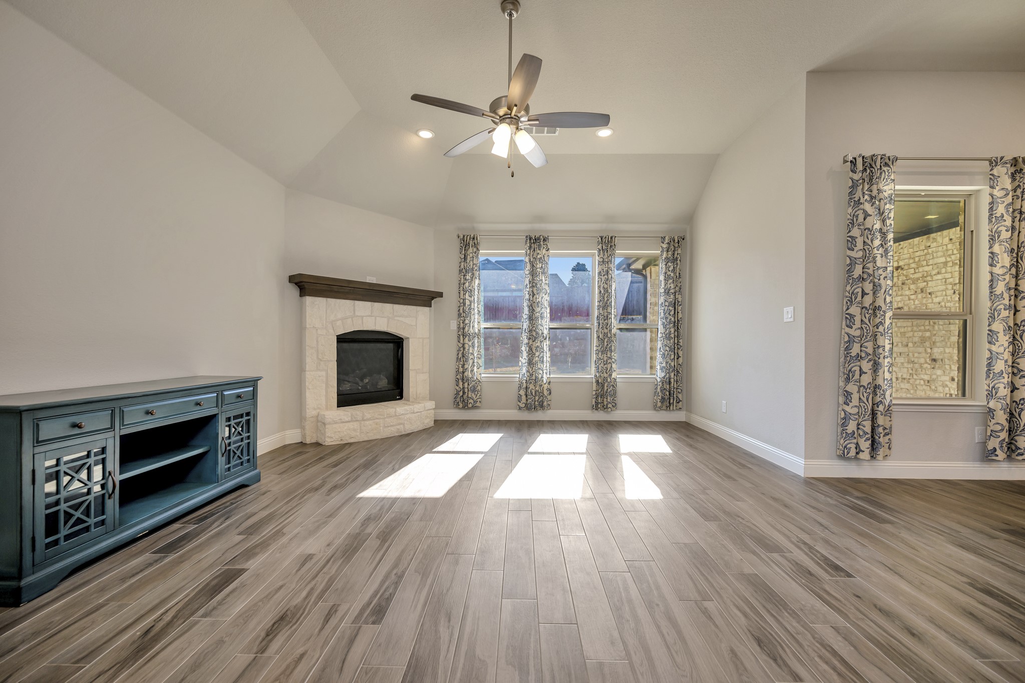 9820 Surveyor Road, Little Elm, TX, 75068