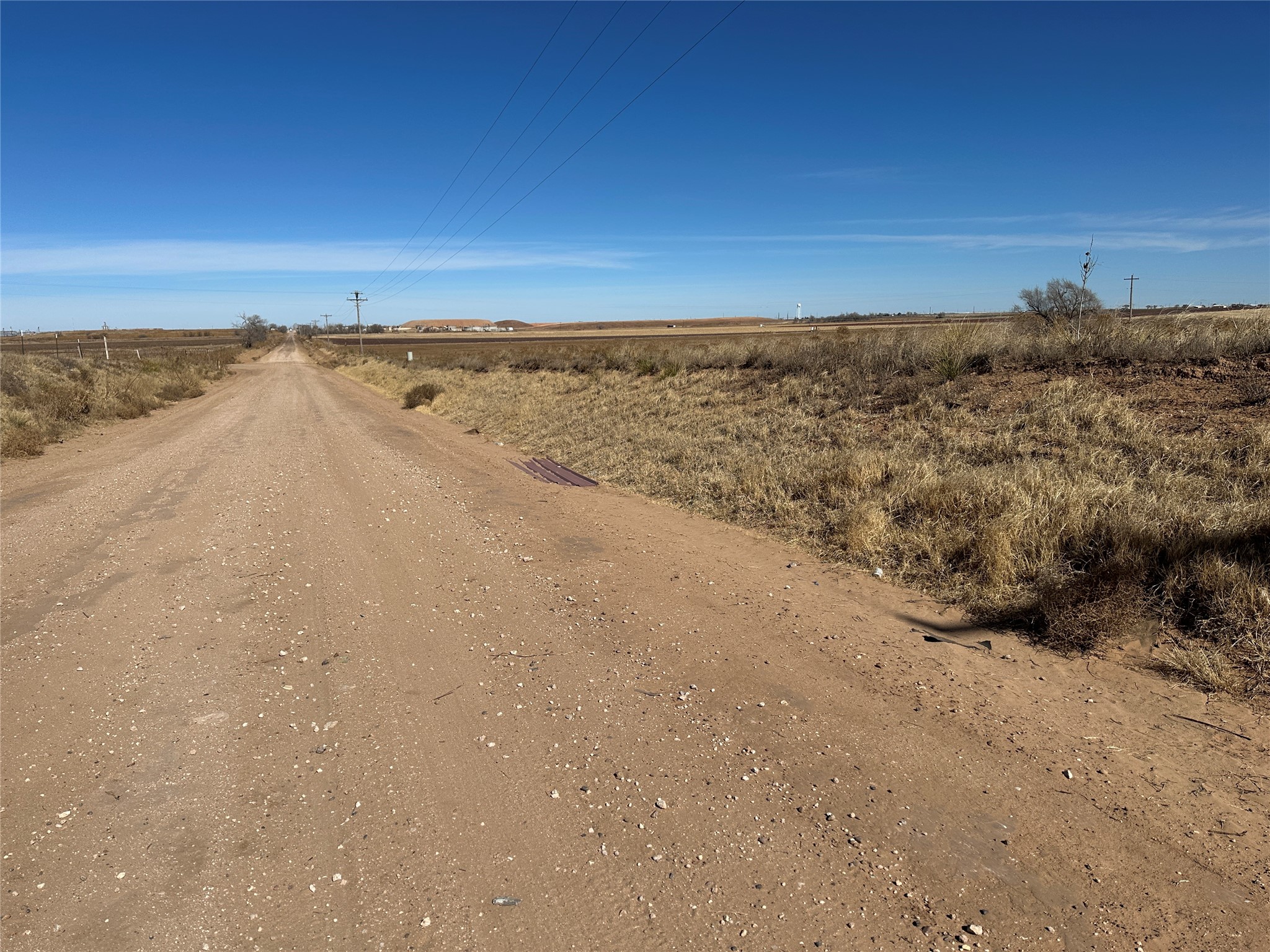 1112 County Road Y, Plainview, TX, 79072