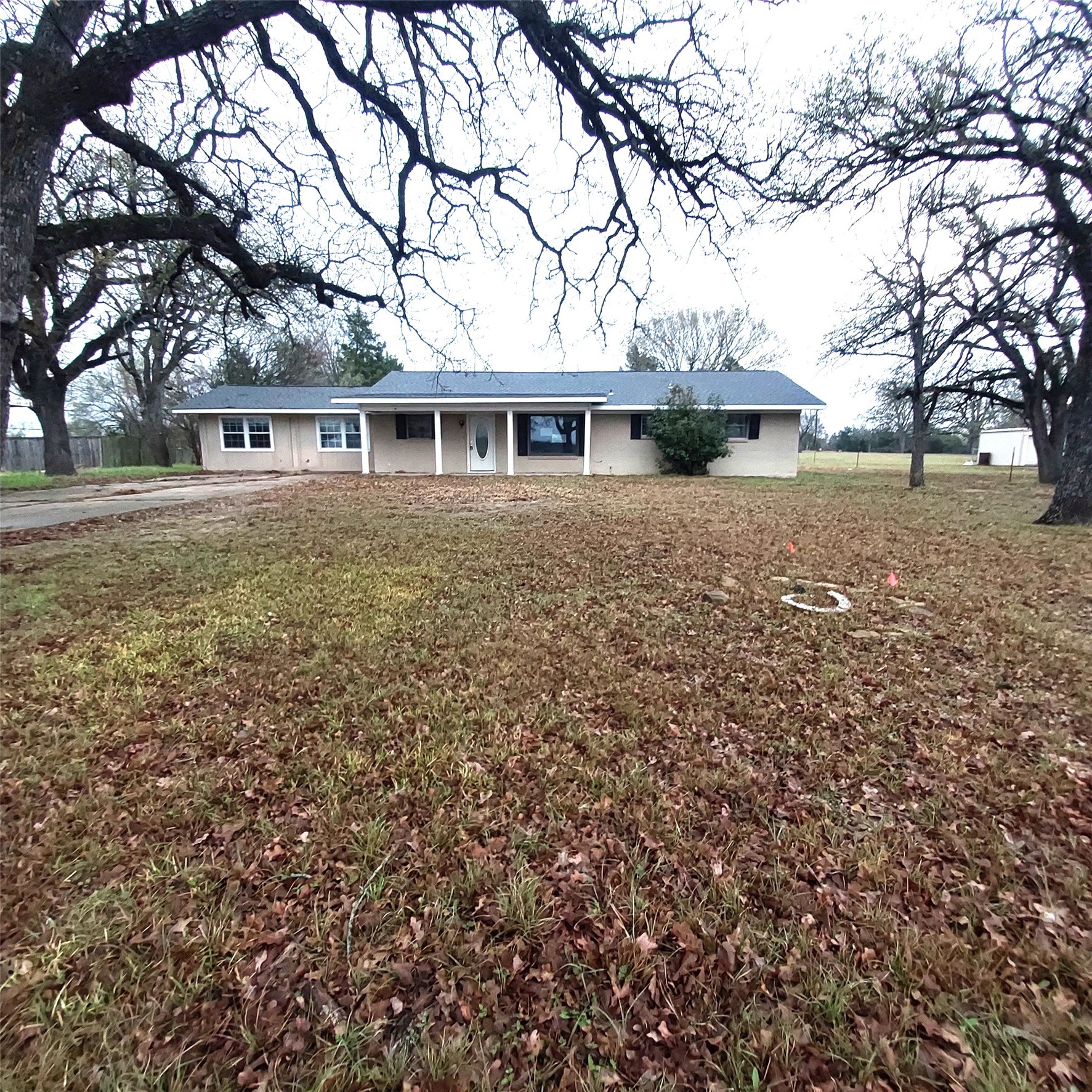 Property photo 02 of 986 W Us-84, Teague, TX 75860 | MLS #21212529