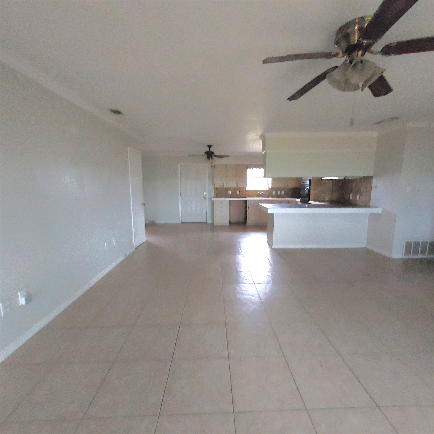 Property photo 04 of 986 W Us-84, Teague, TX 75860 | MLS #21212529