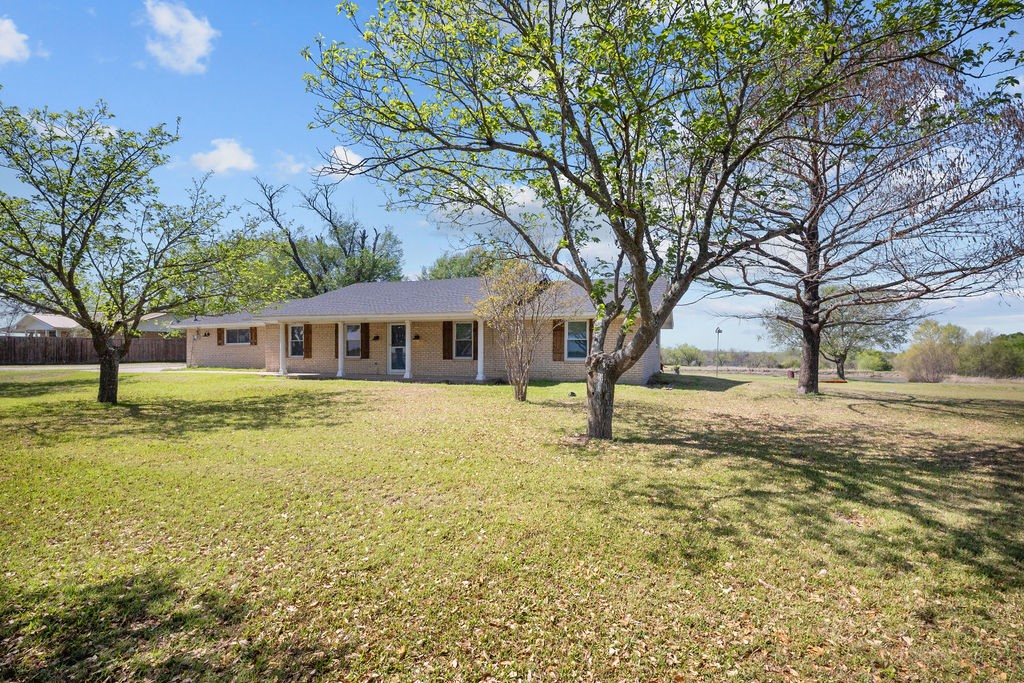 6110 Fm 660, Ennis, TX, 75119