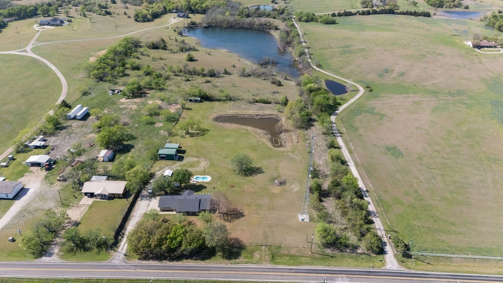 6110 Fm 660, Ennis, TX, 75119